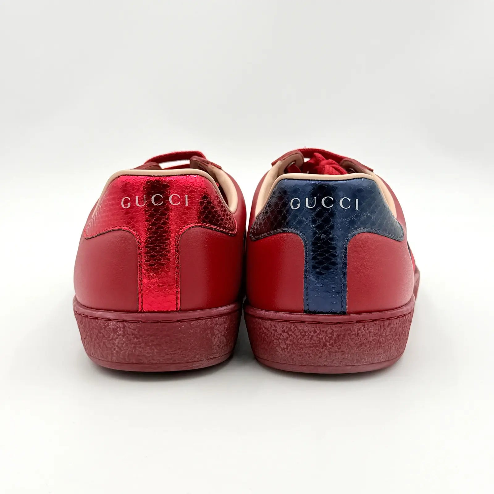 (US8/UK7.5) Gucci Ace Embroidered Bee Sneakers Red