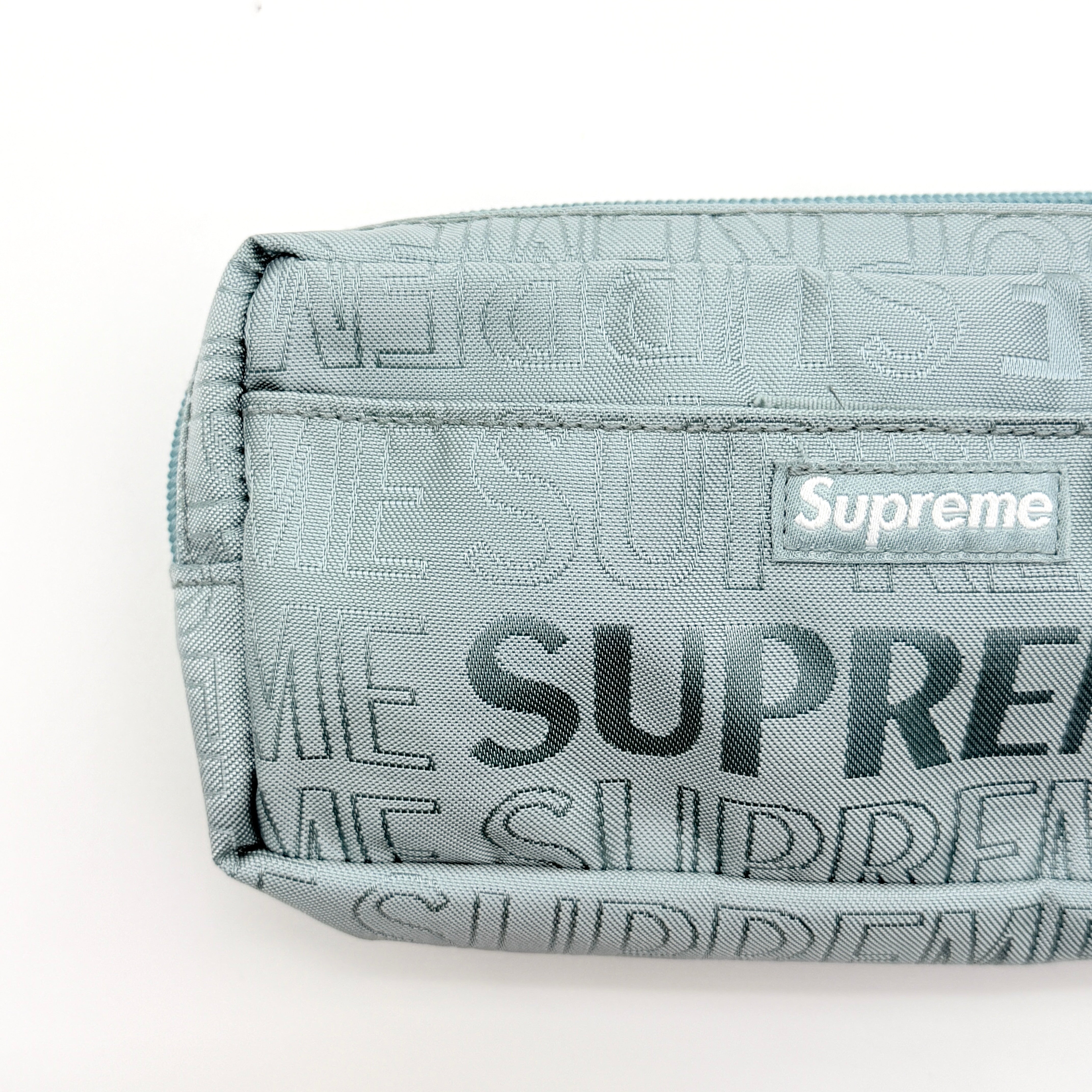 Supreme Organizer Pouch Ice Blue