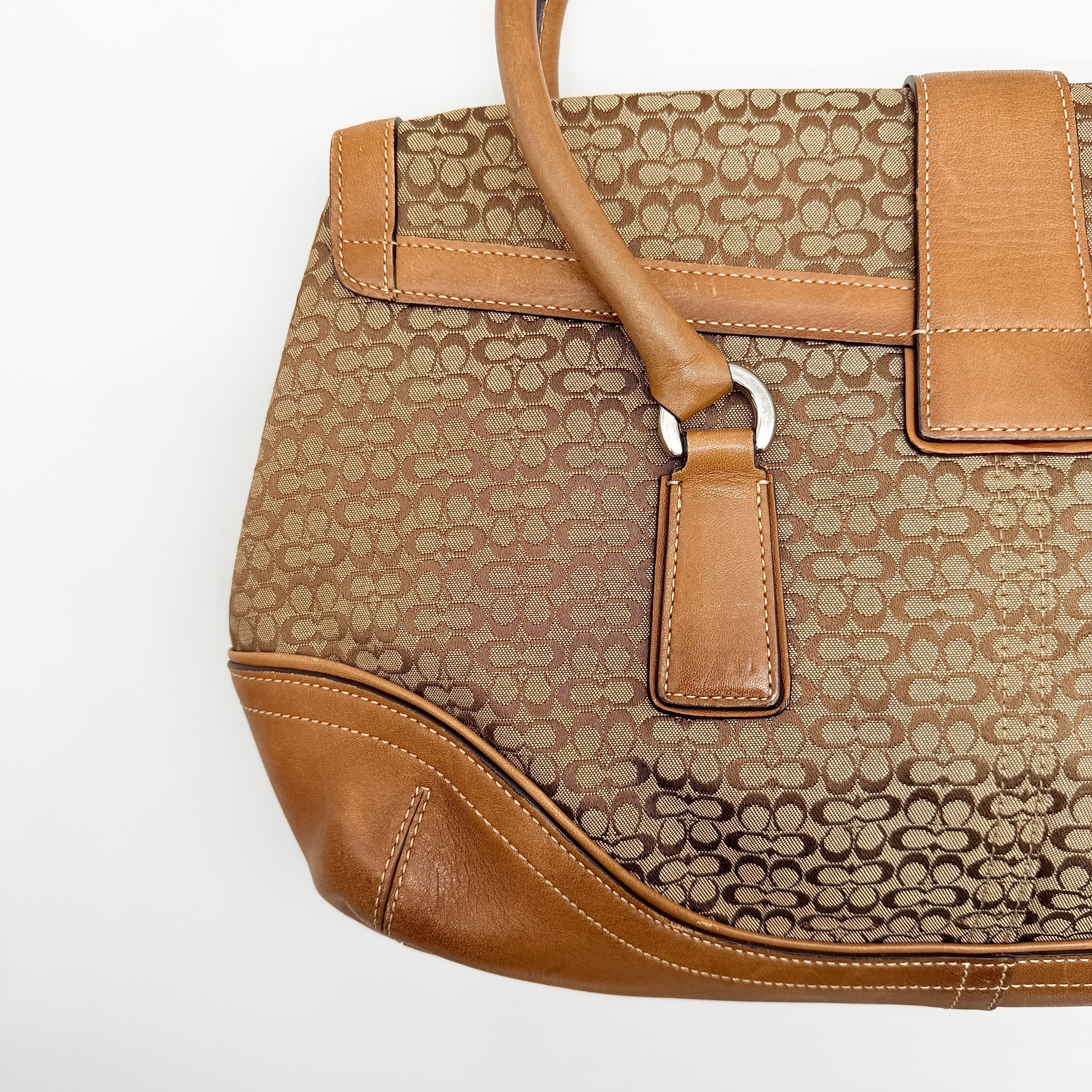 Coach Y2K Signature Soho Shoulder Bag Beige/Tan