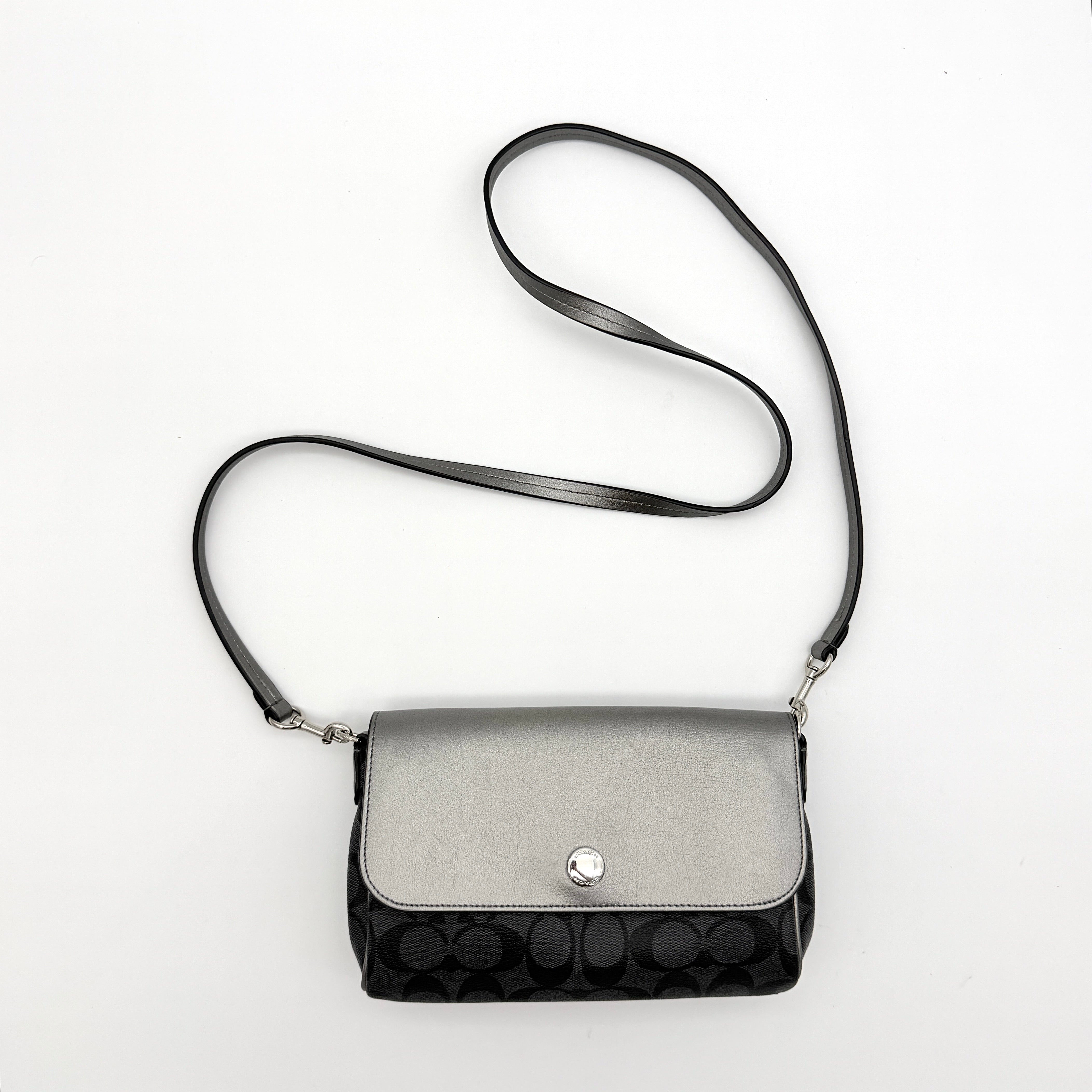 Coach Signature Reversible Flap Crossbody Bag Black/Silver