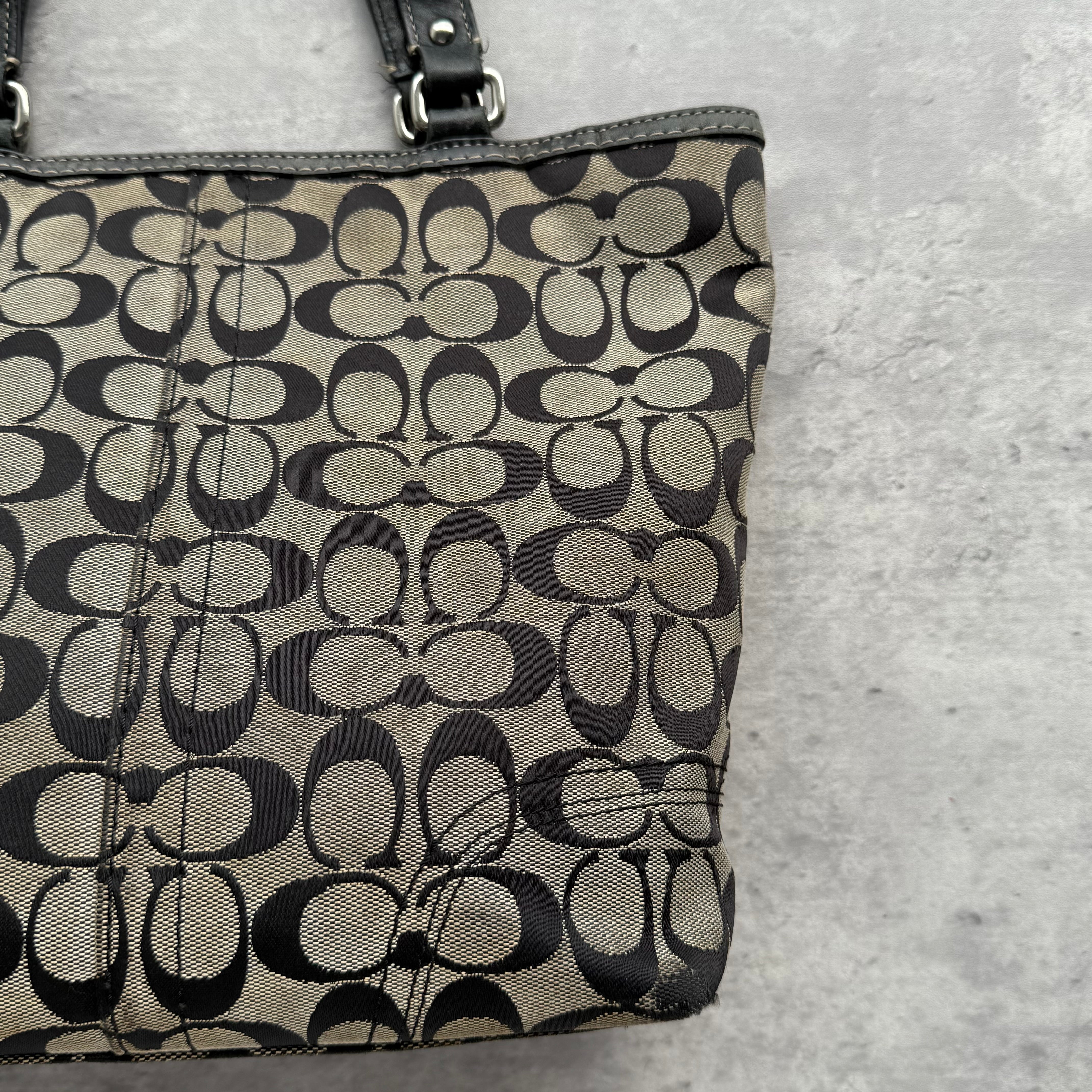 Coach Signature Hamptons Tote Bag Grey/Black