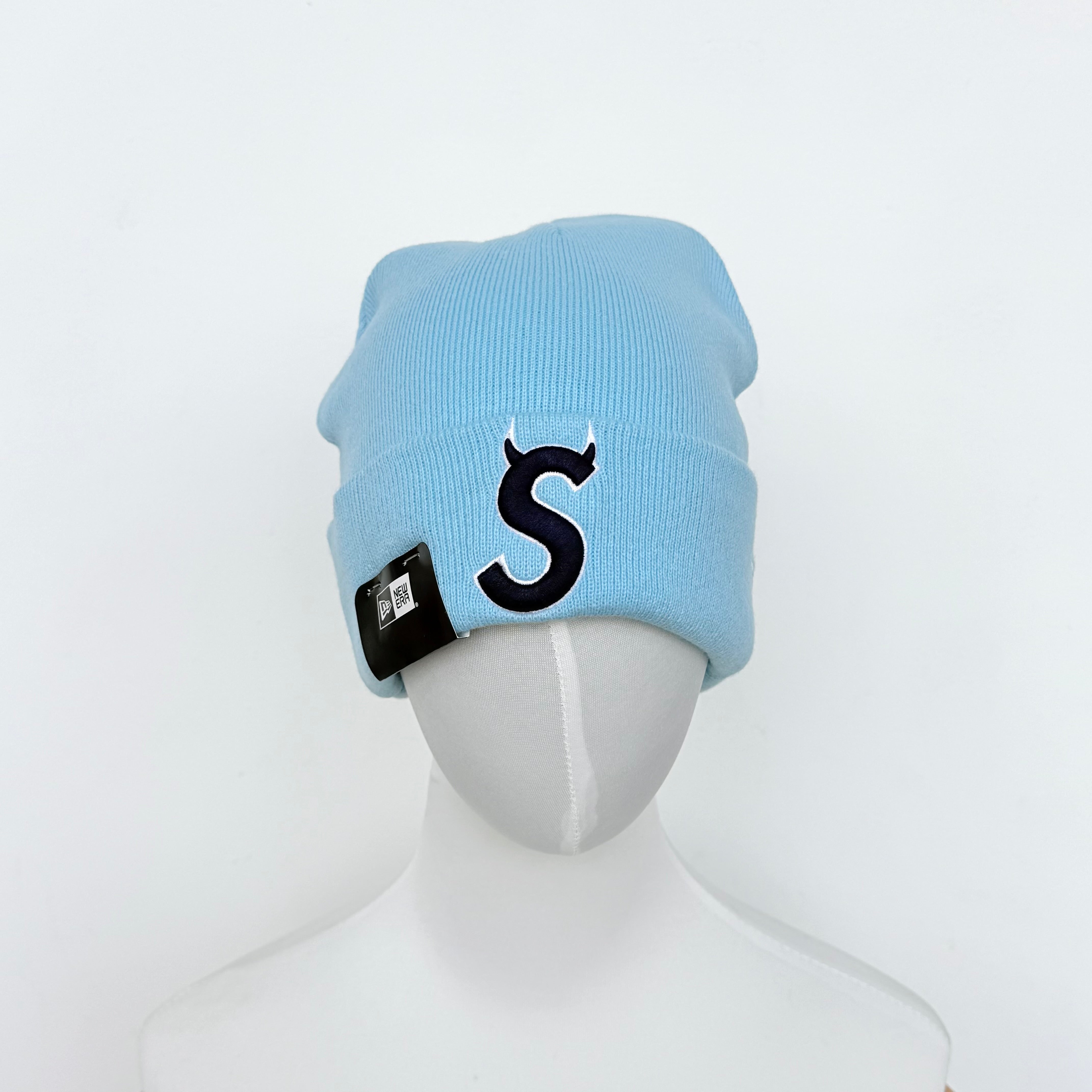 Supreme x New Era Devil S Logo Beanie Light Blue
