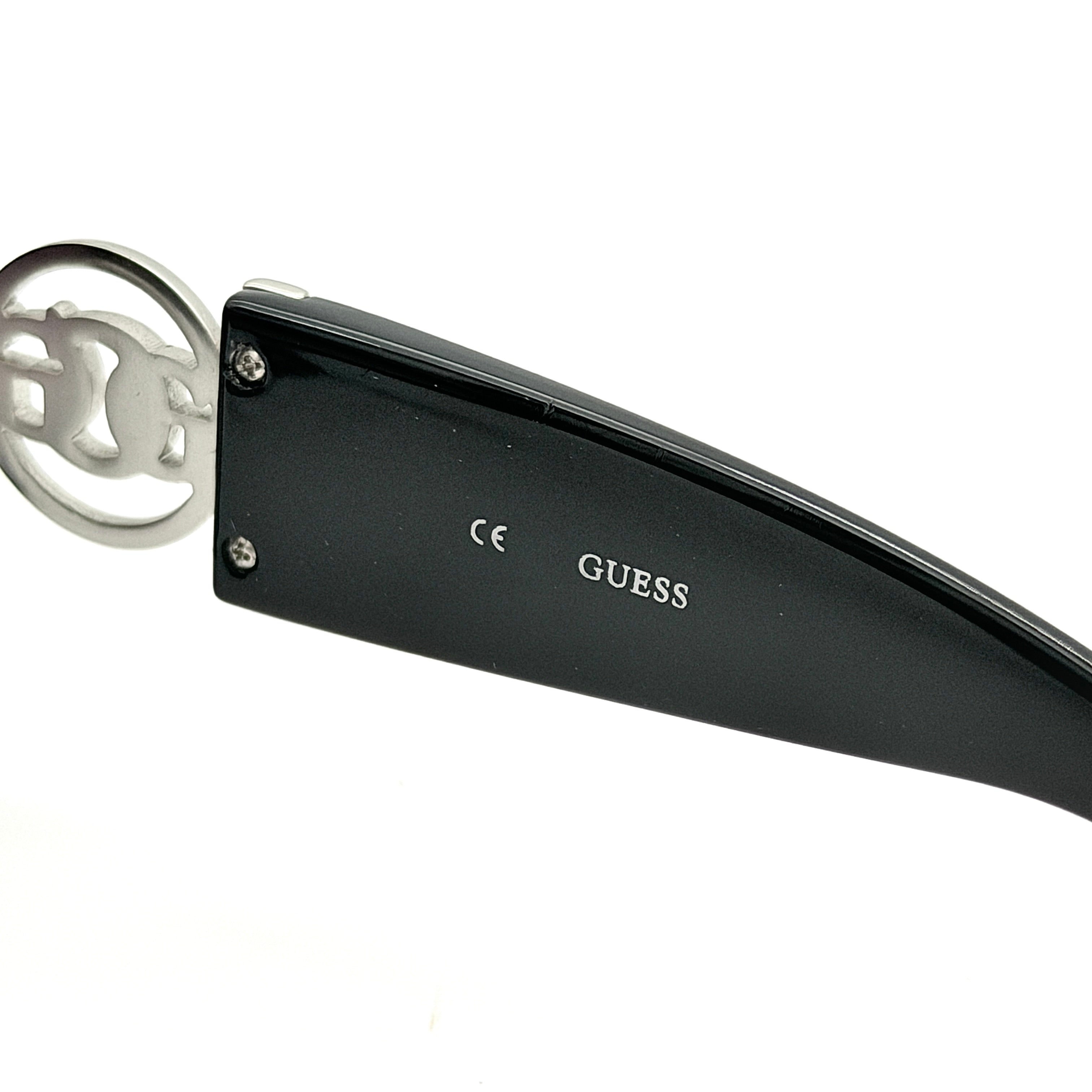 Guess GU7005 Sunglasses Black