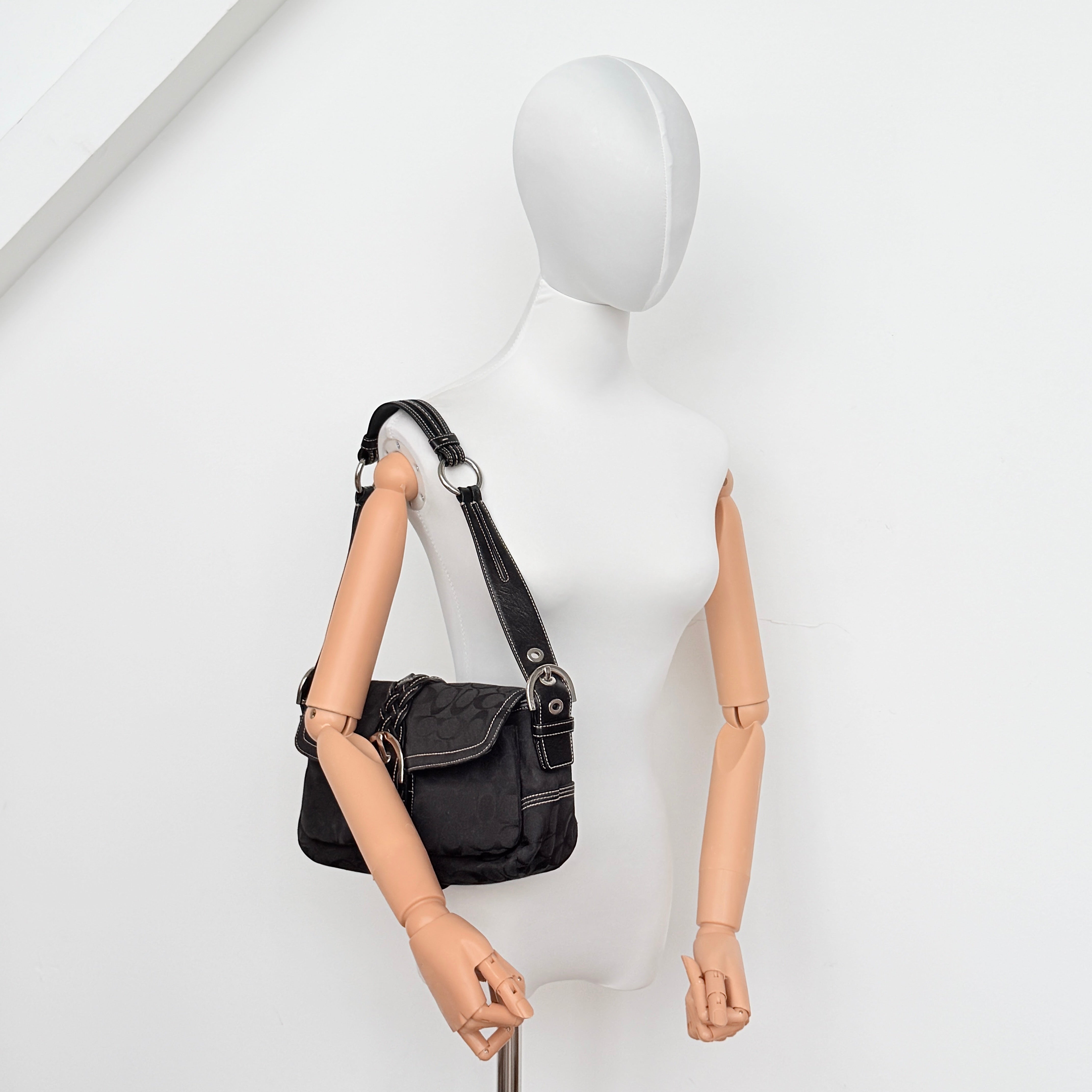 Coach Y2K Signature Soho Buckle Shoulder Bag Black
