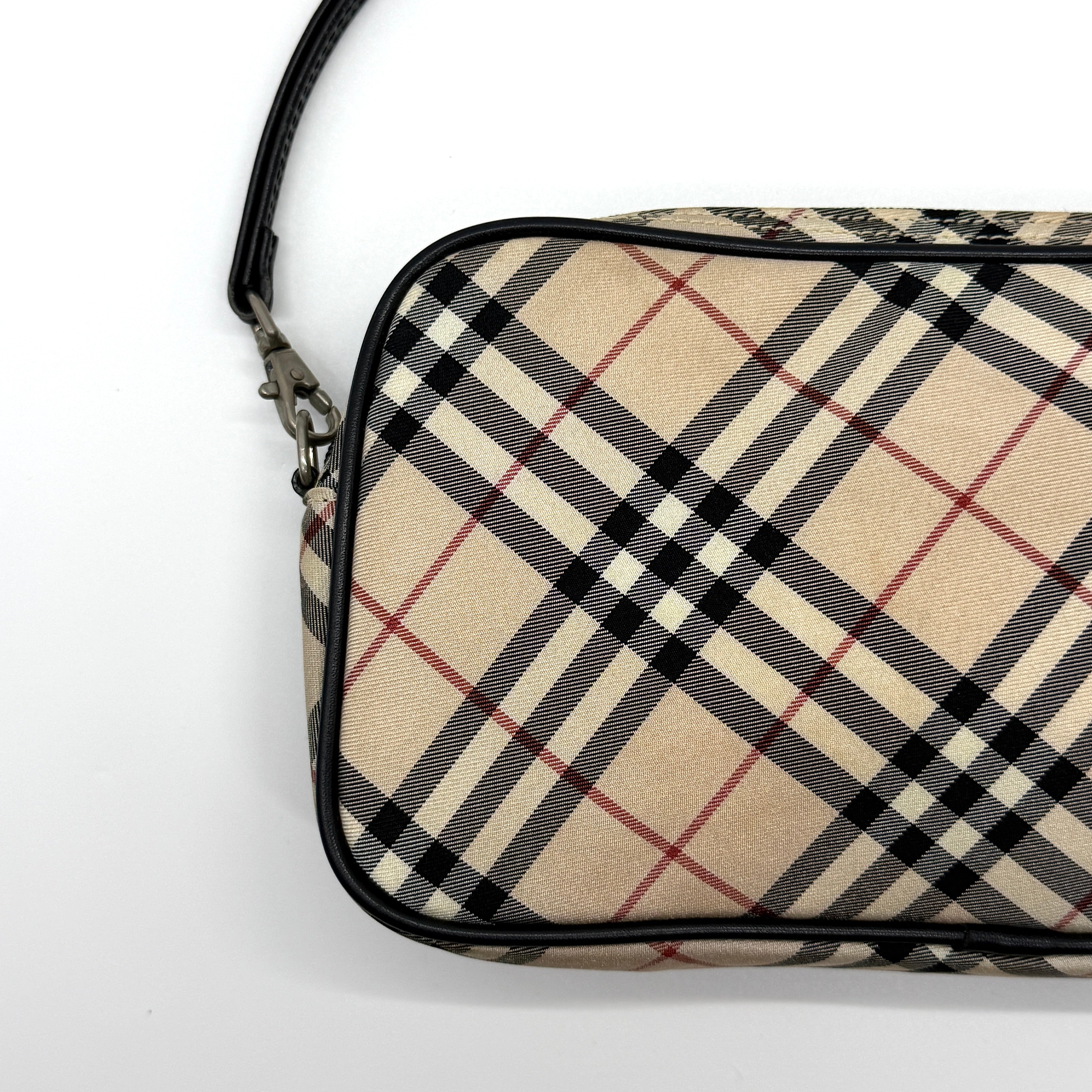 Burberry Nova Checkered Shoulder Bag Beige/Black