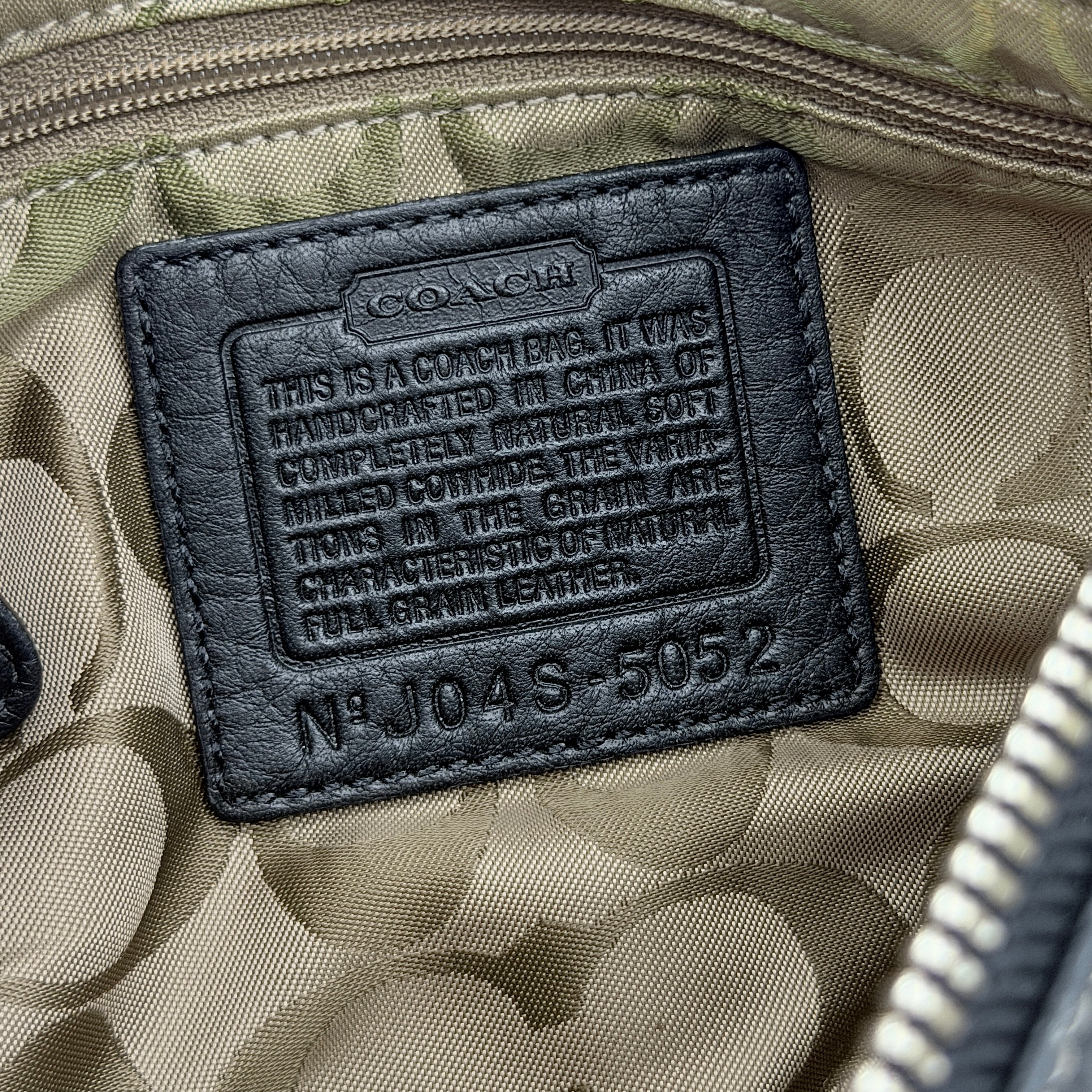 Coach Y2K Hampton Demi Pebbled Baguette Shoulder Bag Black