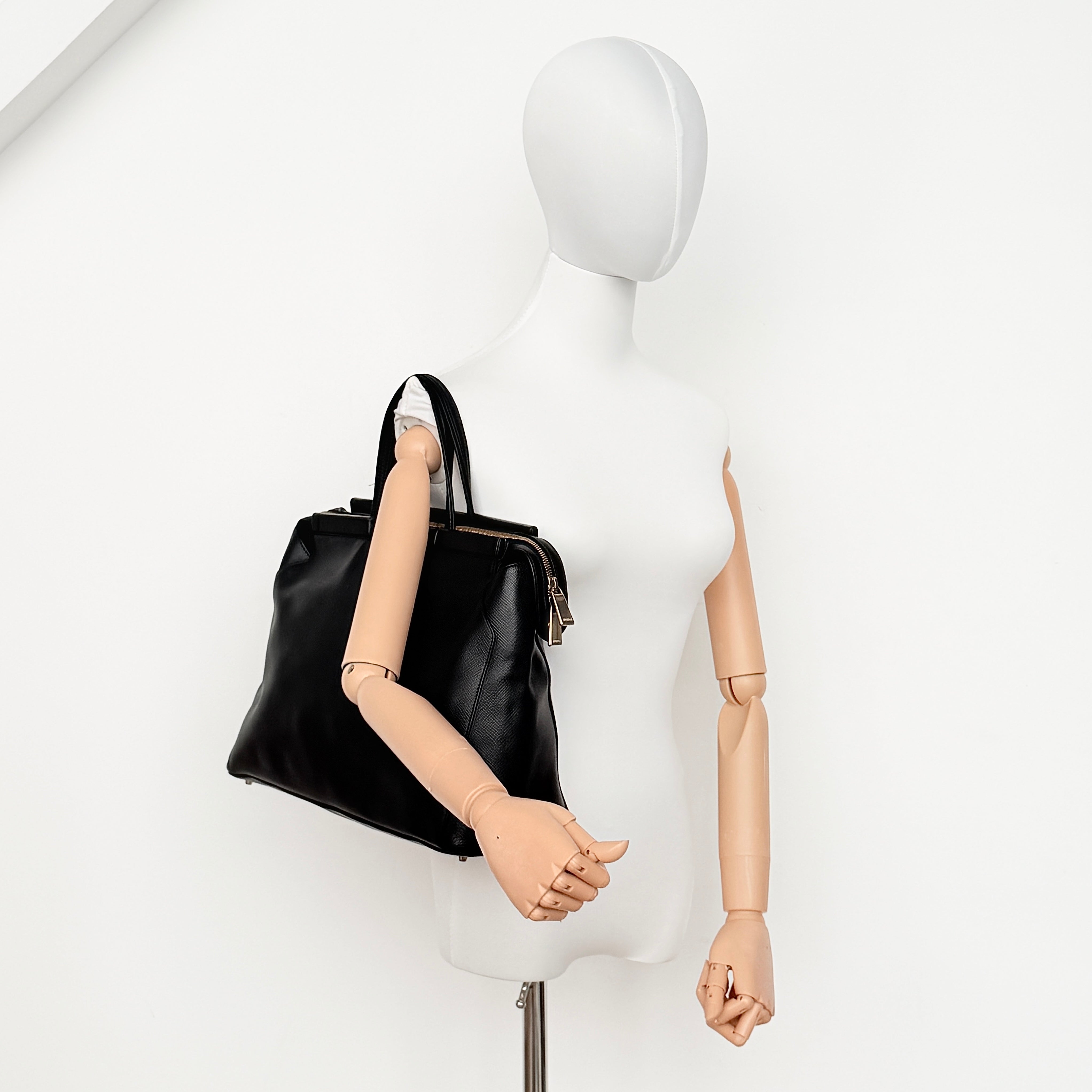 Furla 2Way Leather Zip Top Tote Bag Black