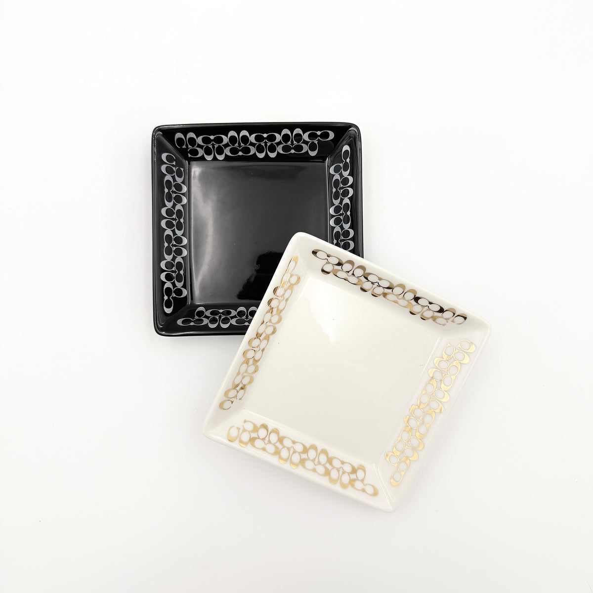 Coach x Yomiuri Giants Square Decorative Plates White/Black