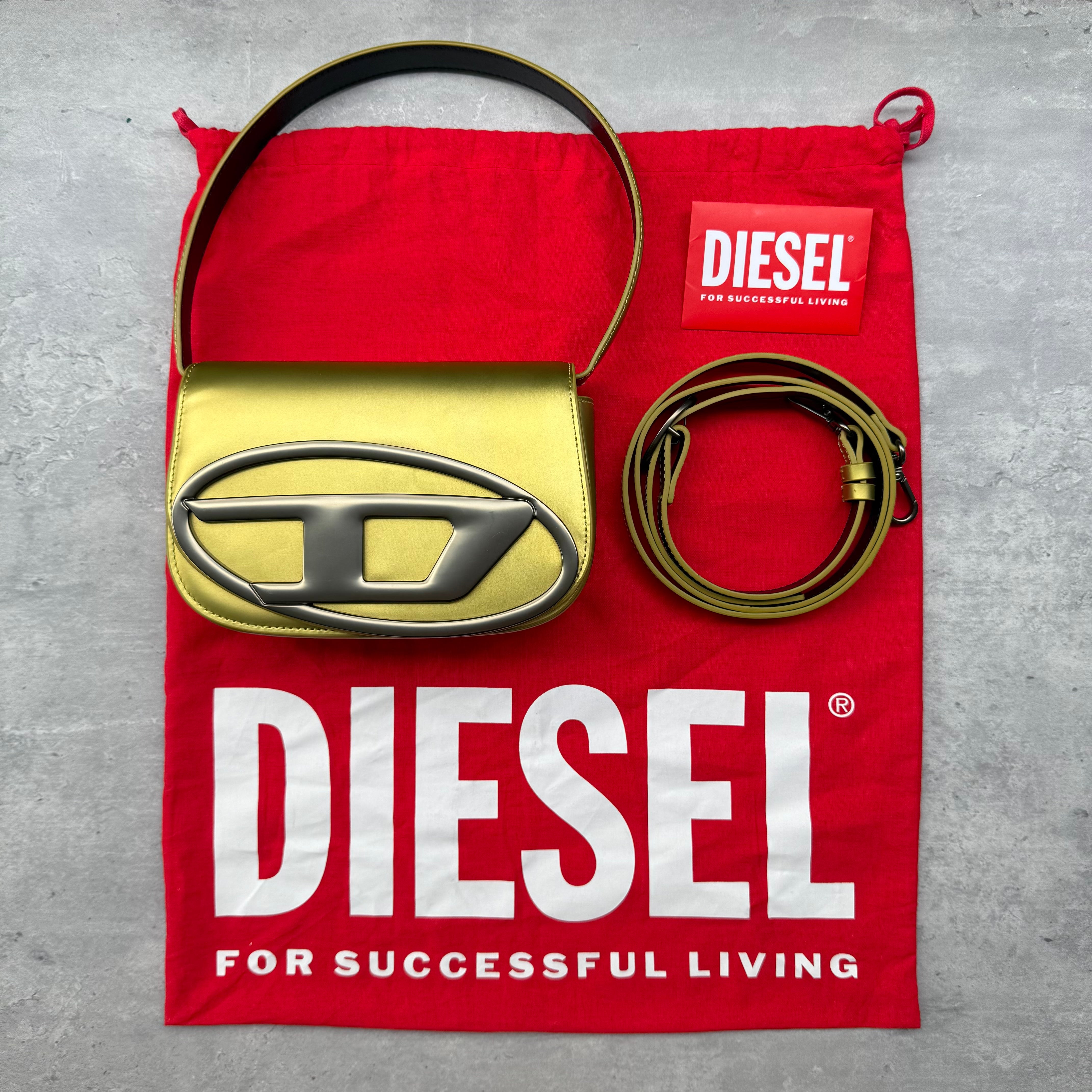 Diesel 1DR Shoulder Bag Matte Gold/Matte Black