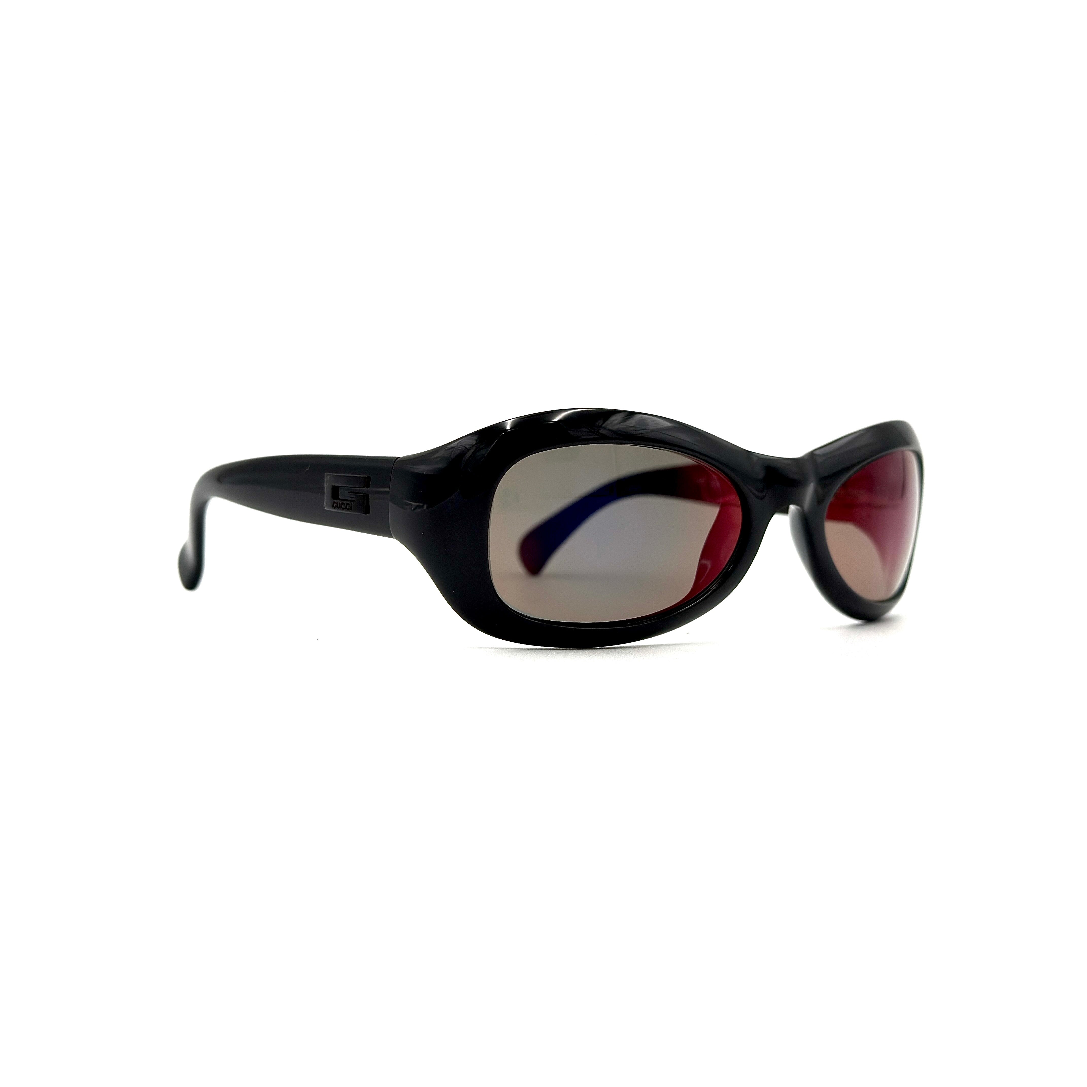Gucci GG2000/S Oval Sunglasses Black