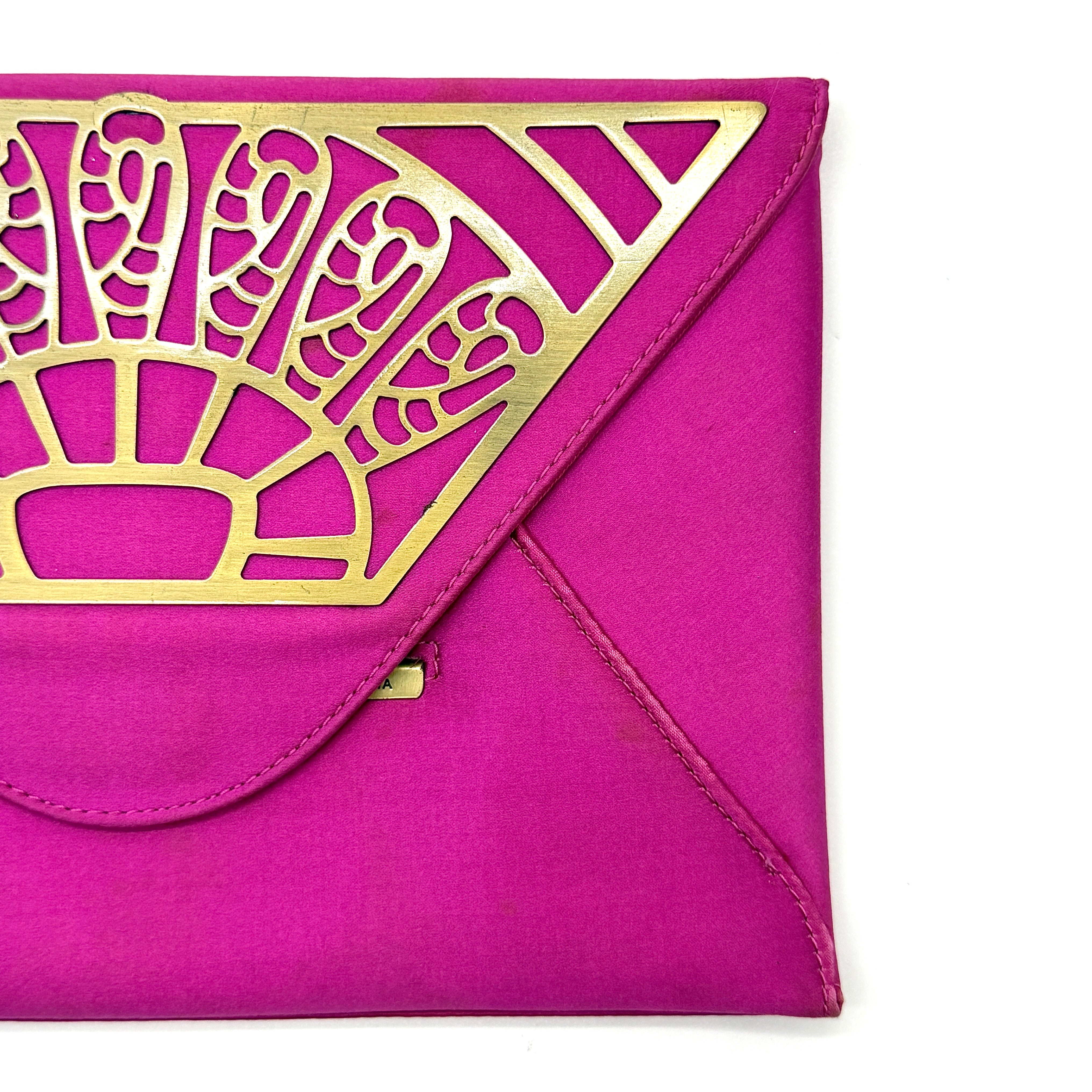 BCBGMAXAZRIA Envelope Clutch Pink