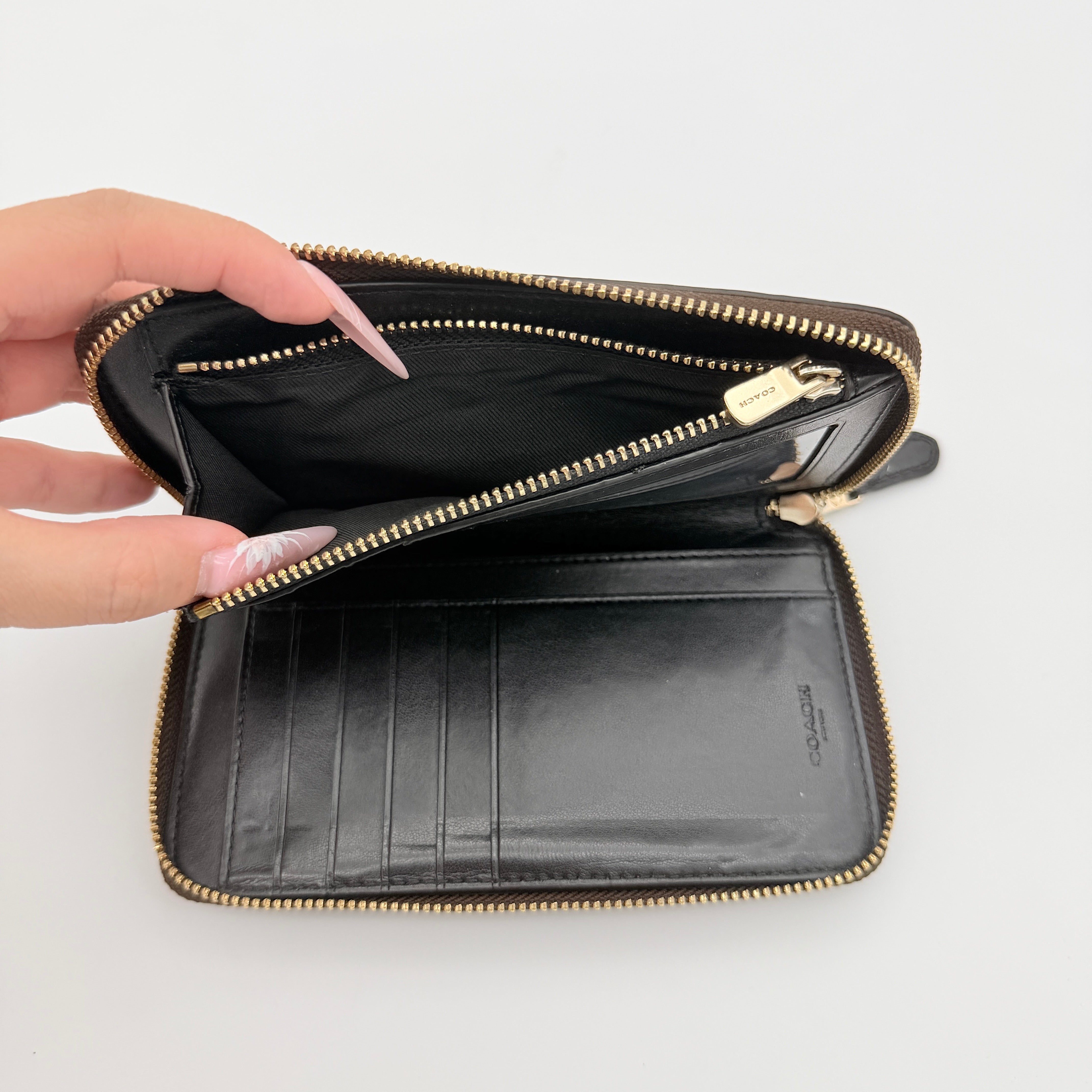 Coach Medium ID Zip Wallet Brown