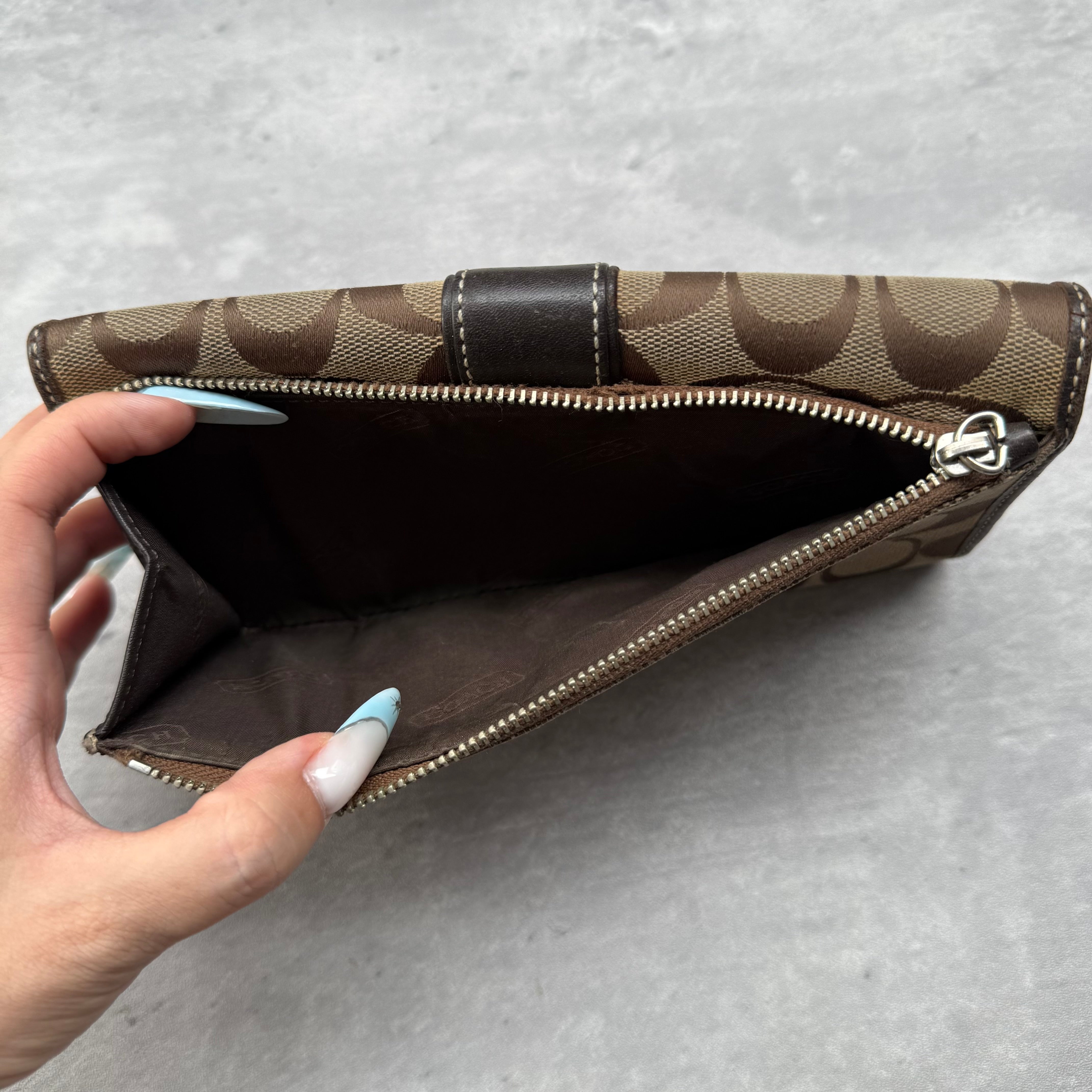 Coach Signature Canvas Long Wallet Beige