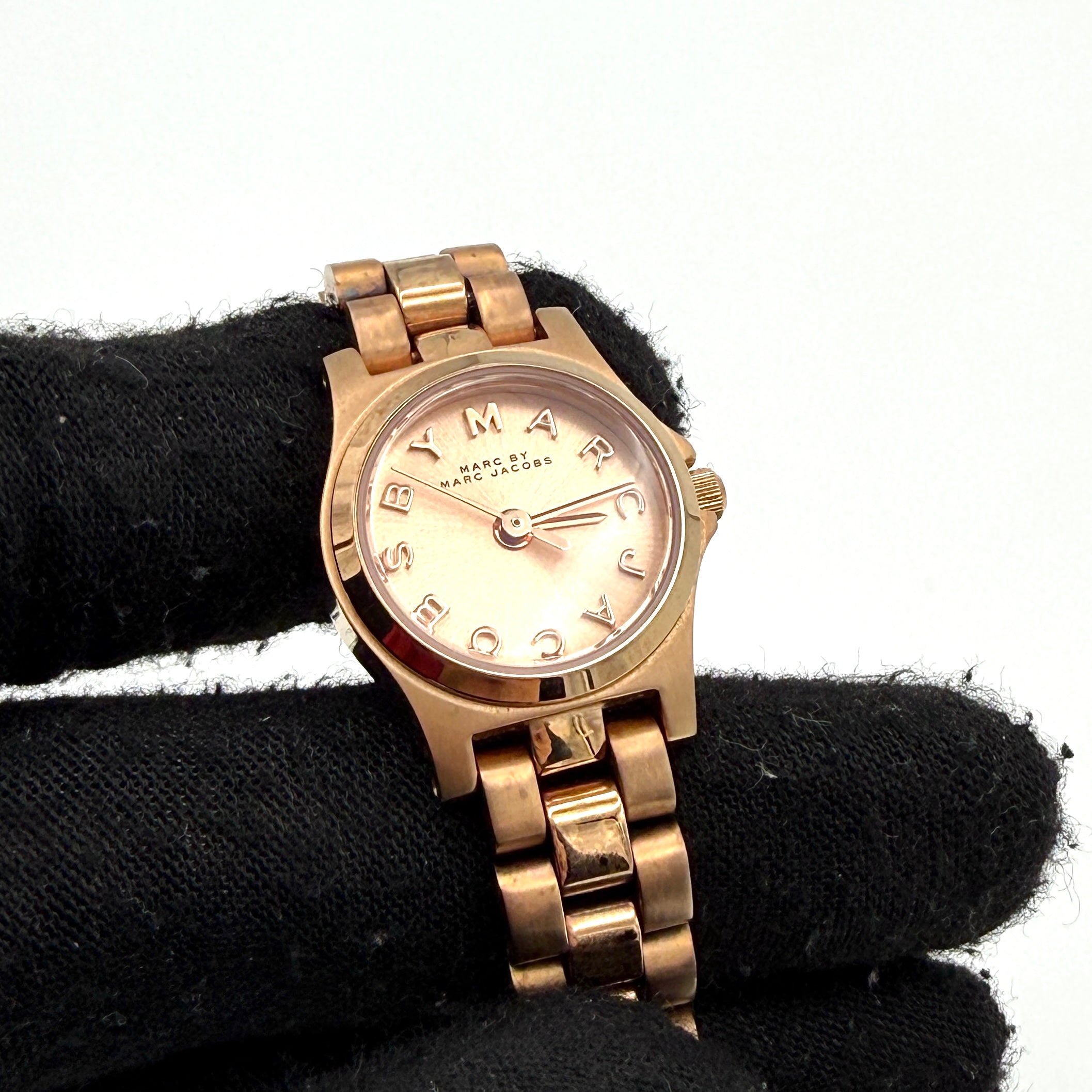 Marc Jacobs Henry Dinky Rose Gold Dial Gold Watch