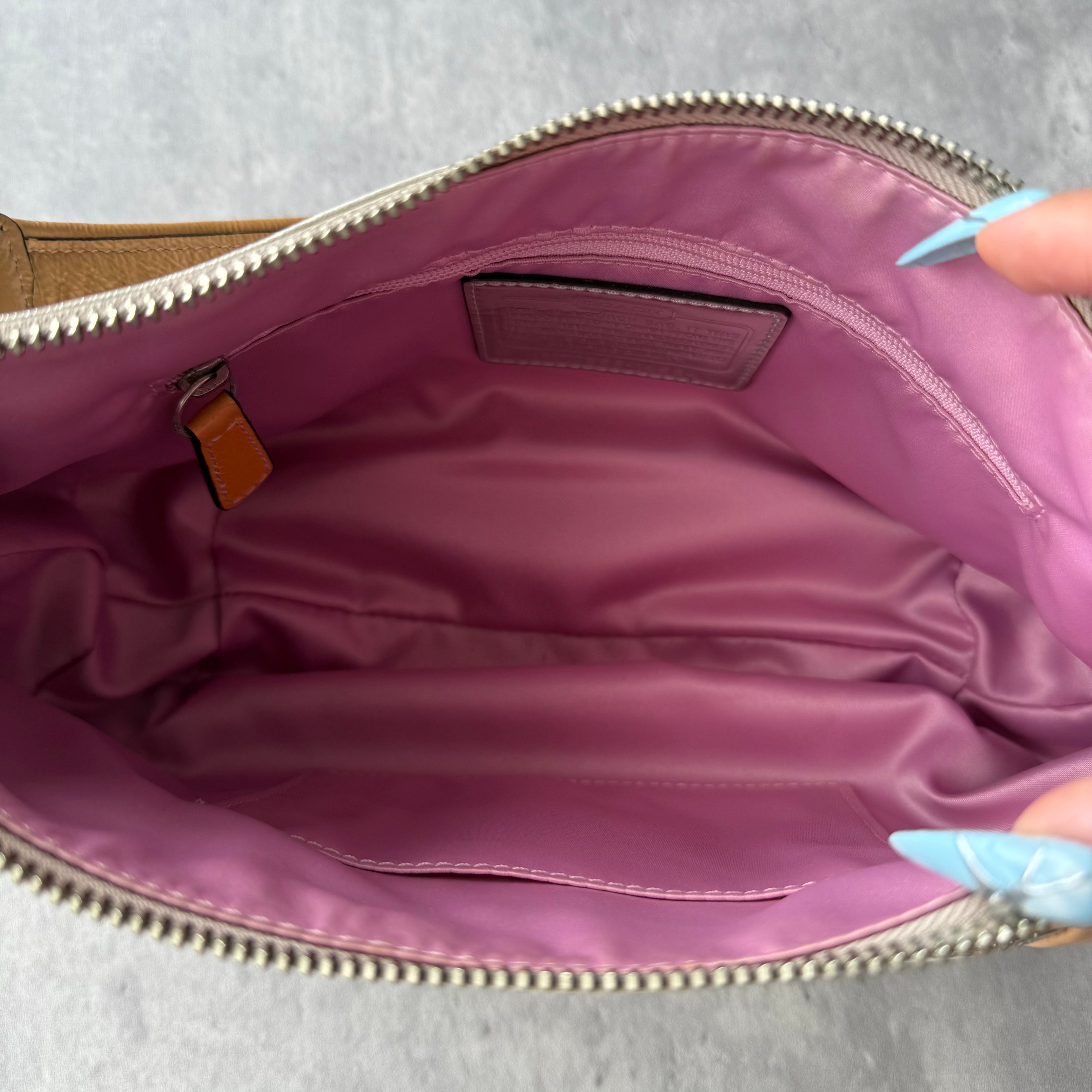 Coach Signature Poppy Shoulder Bag Silver/Tan