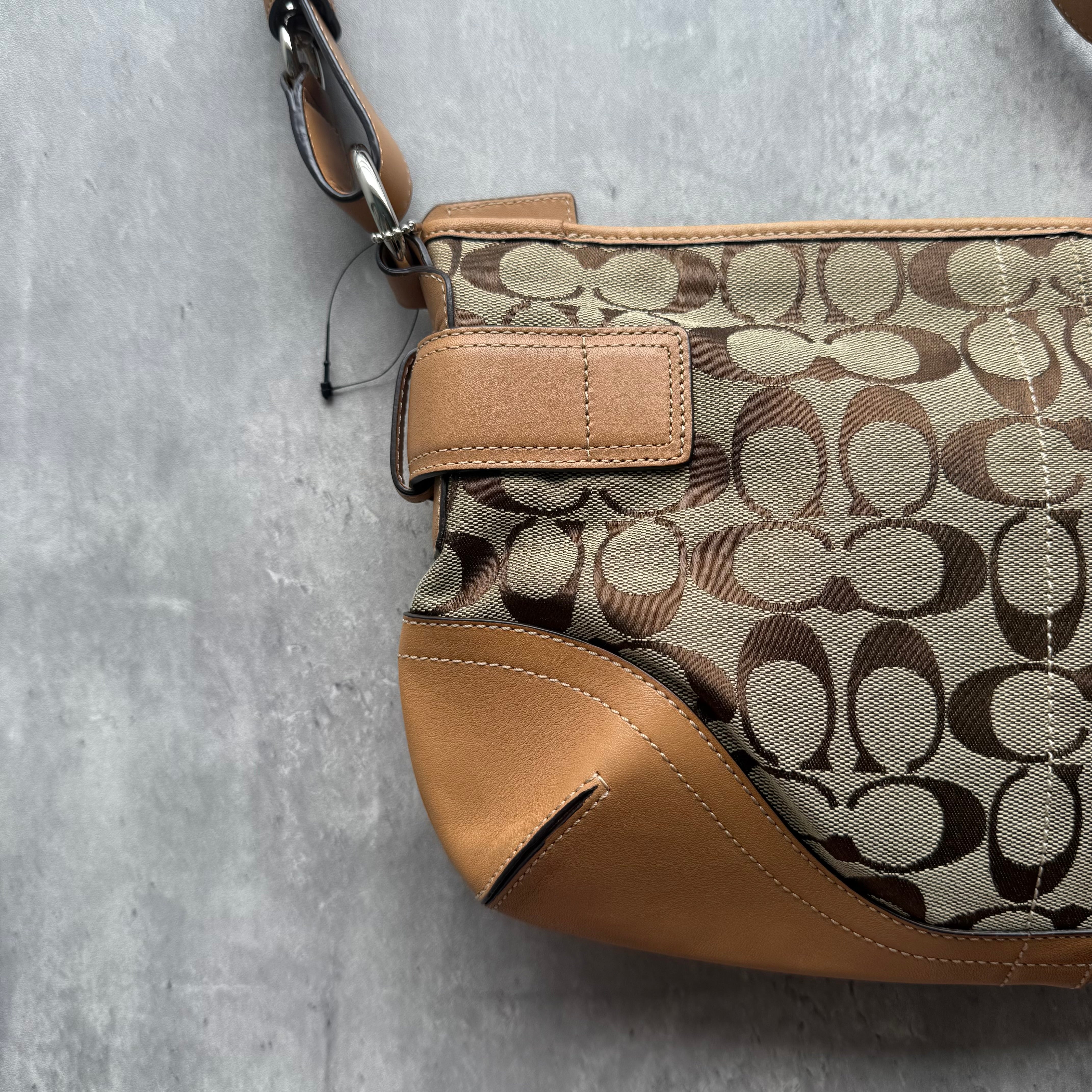 Coach 2Way Signature Sufflette Crossbody Bag Beige