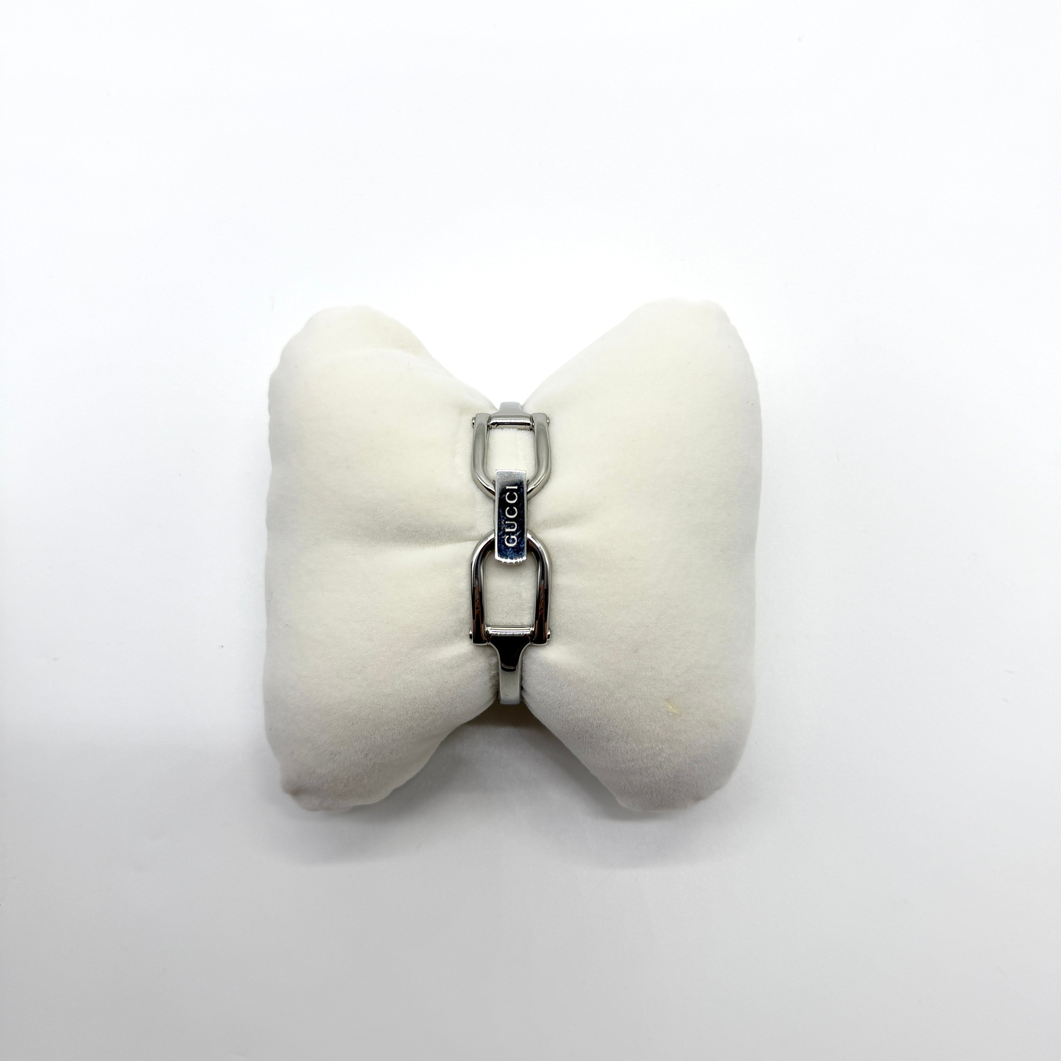 Gucci 1500L Mother of Pearl Dial Watch