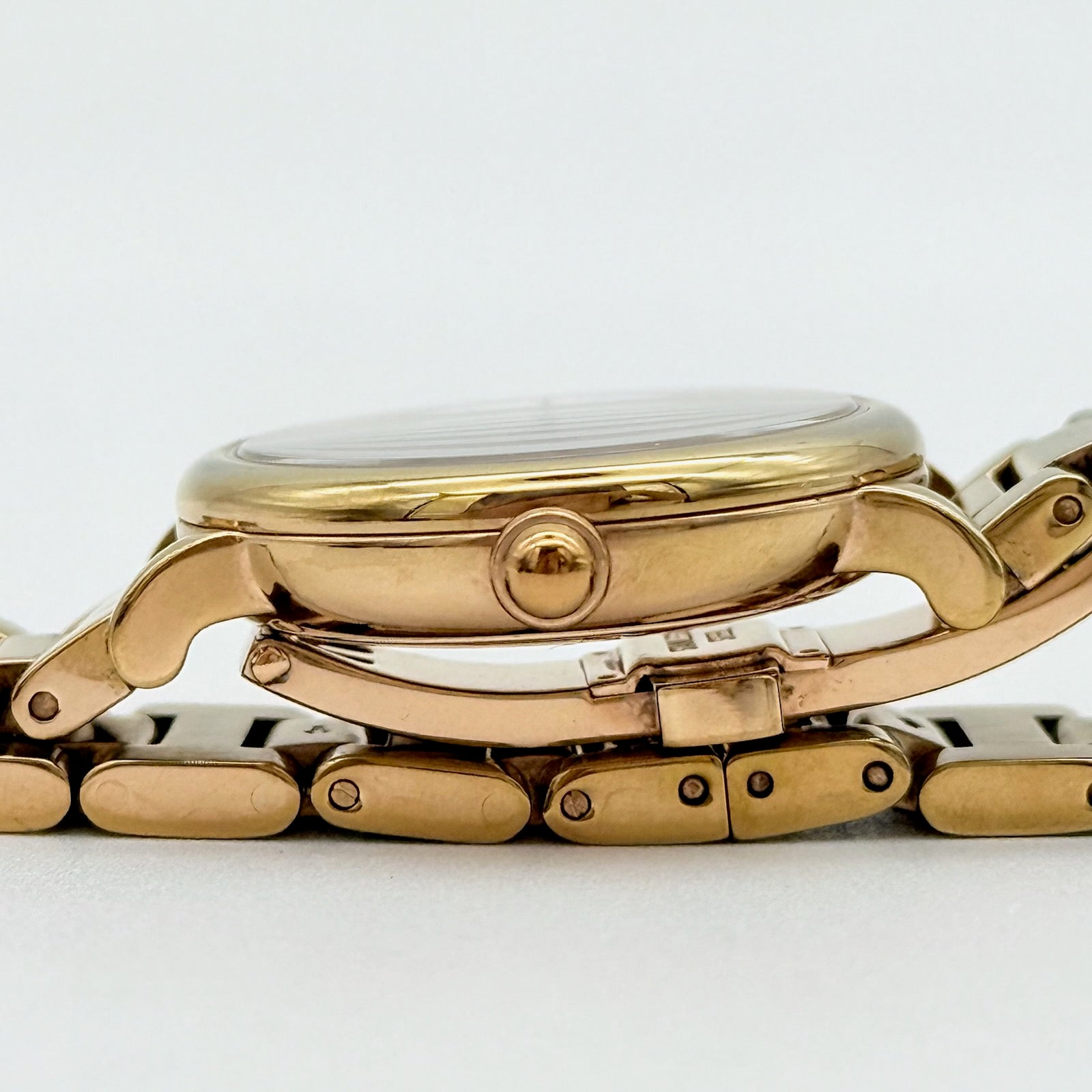 Marc Jacobs Roxy MJ3527 Stainless Steel Watch Gold