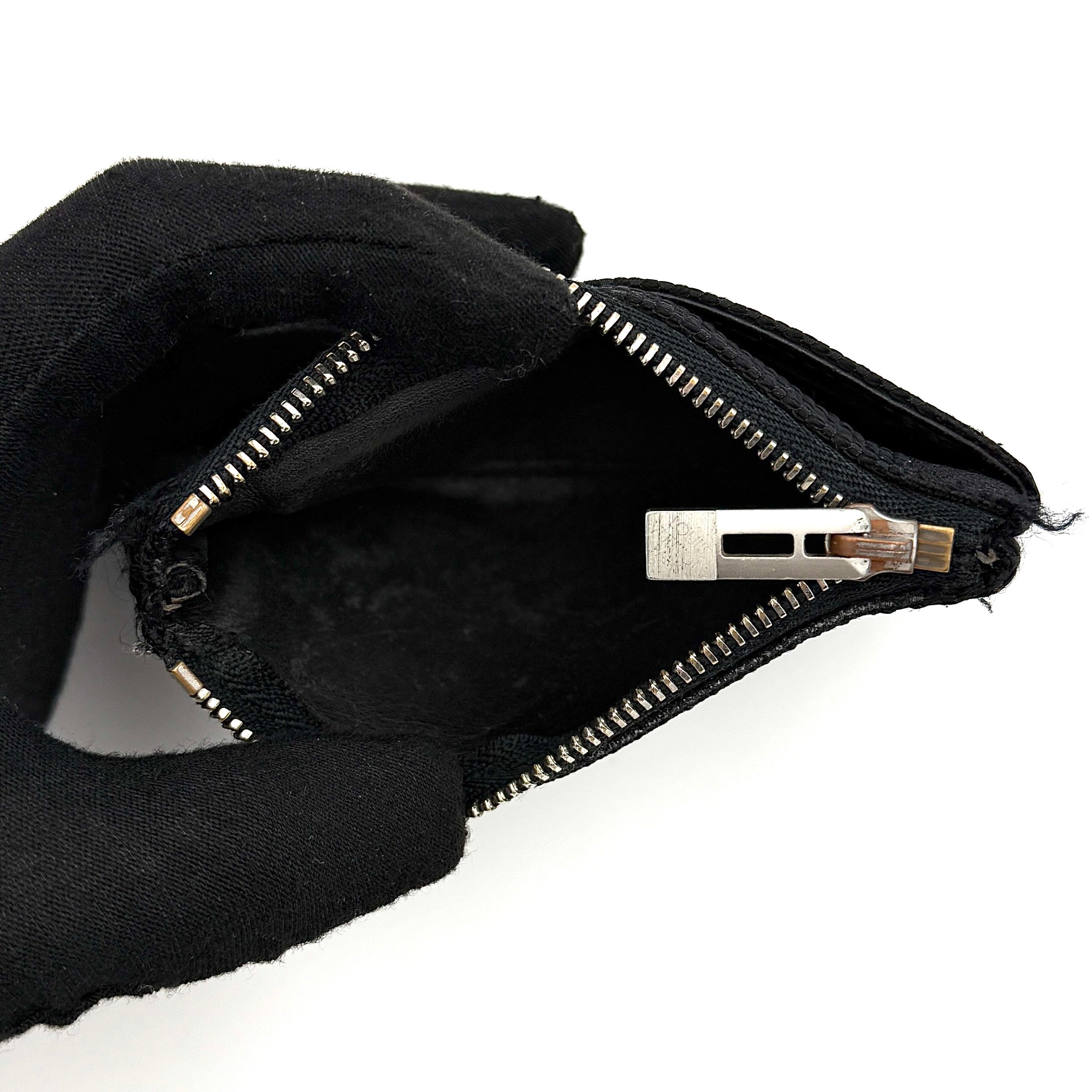 Louis Vuitton Pochette Cles Damier Geant Coin Case Black