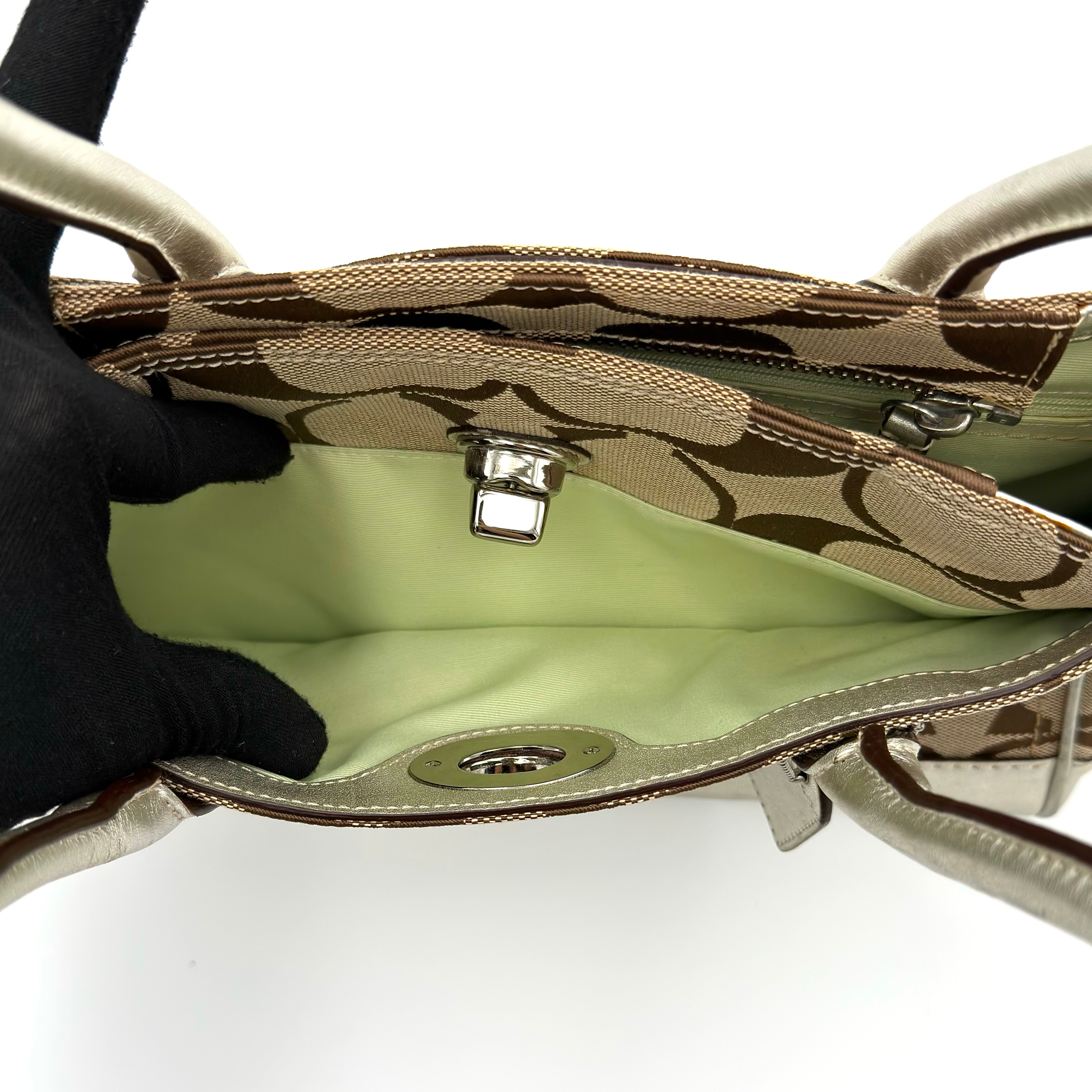 Coach Signature Hampton Madeline Handbag Beige/Silver