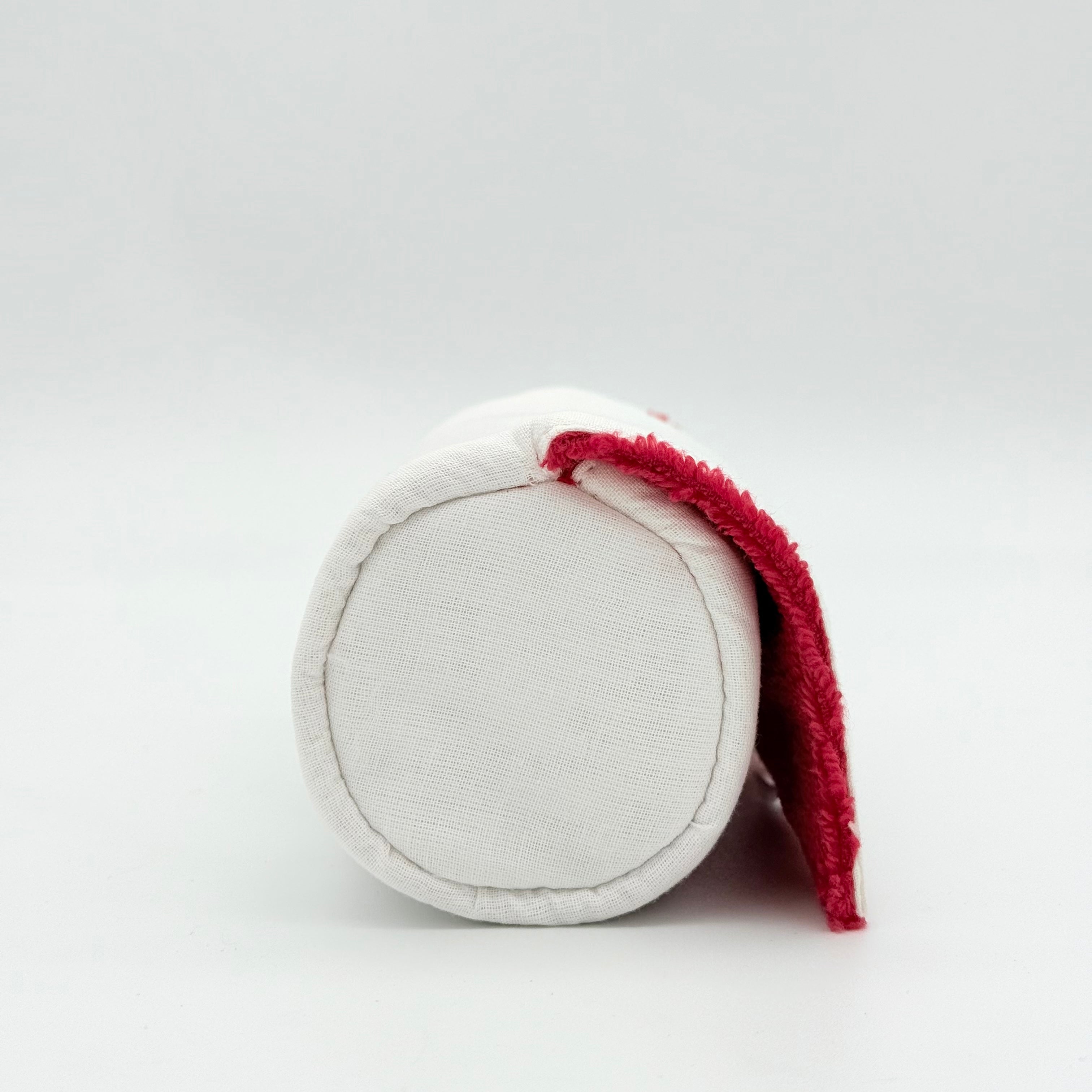 Chanel N°1 de Chanel Roll Cotton Pouch White/Red