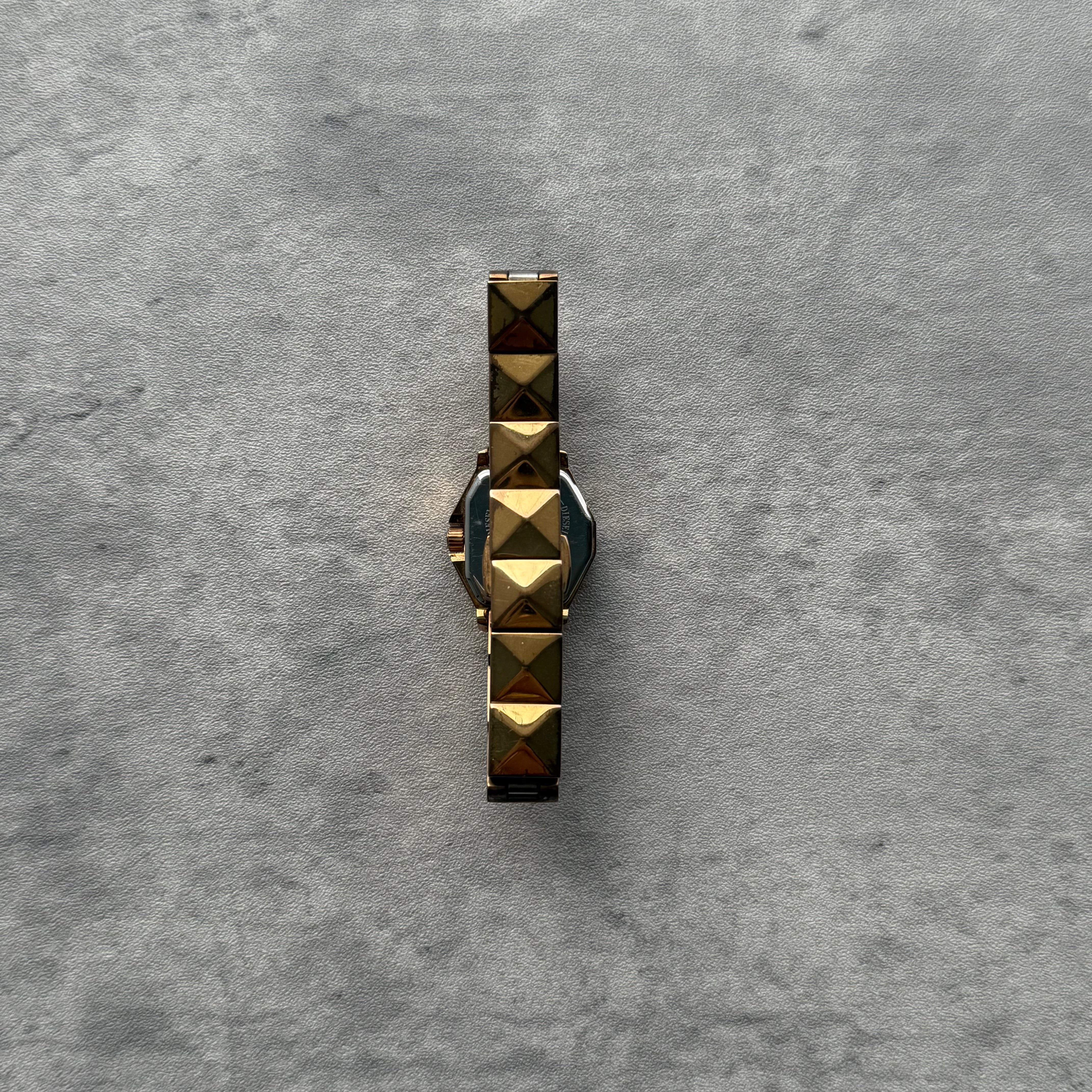 Diesel DZ-5299 Vintage Watch Gold
