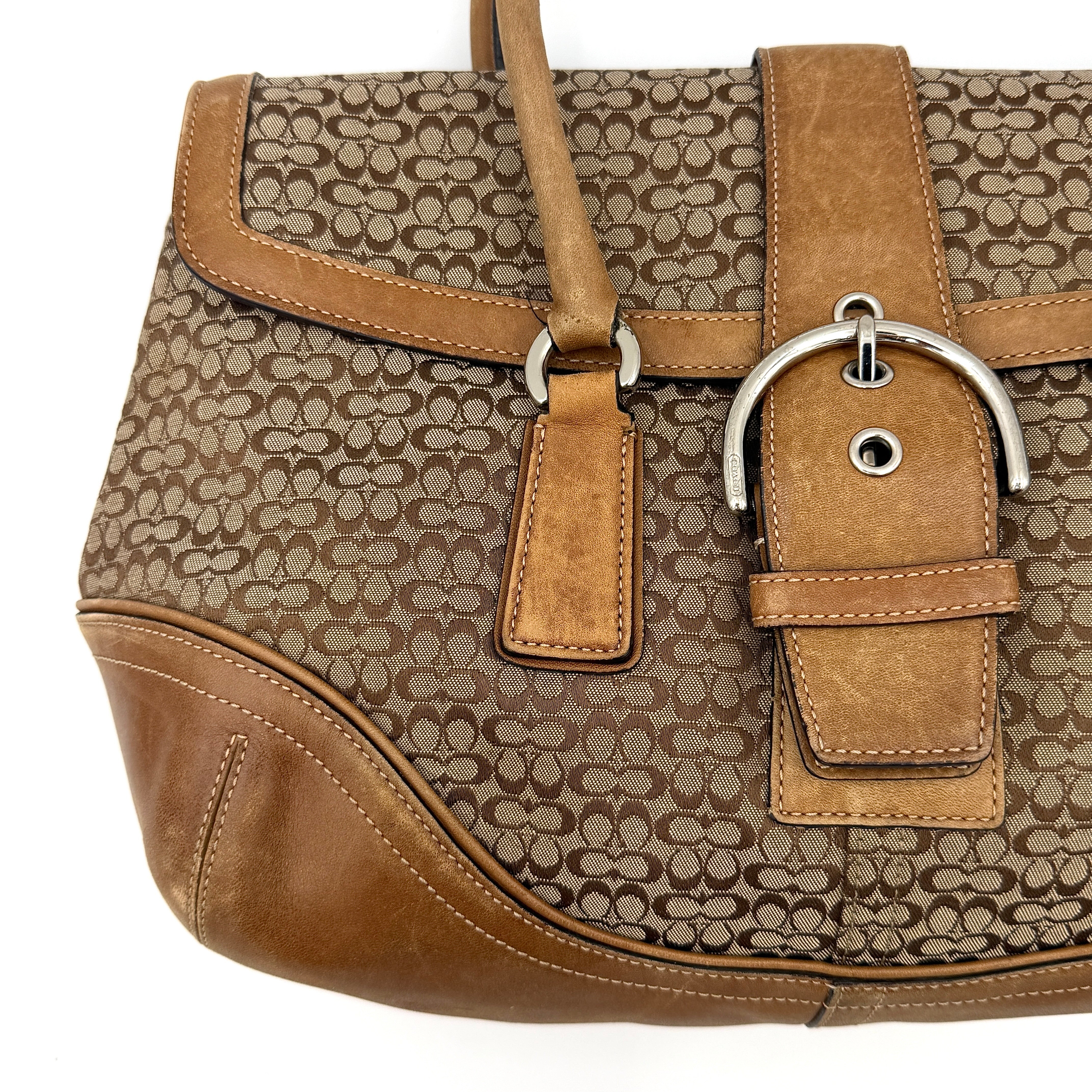 Coach Y2K Signature Soho Shoulder Bag Beige/Tan