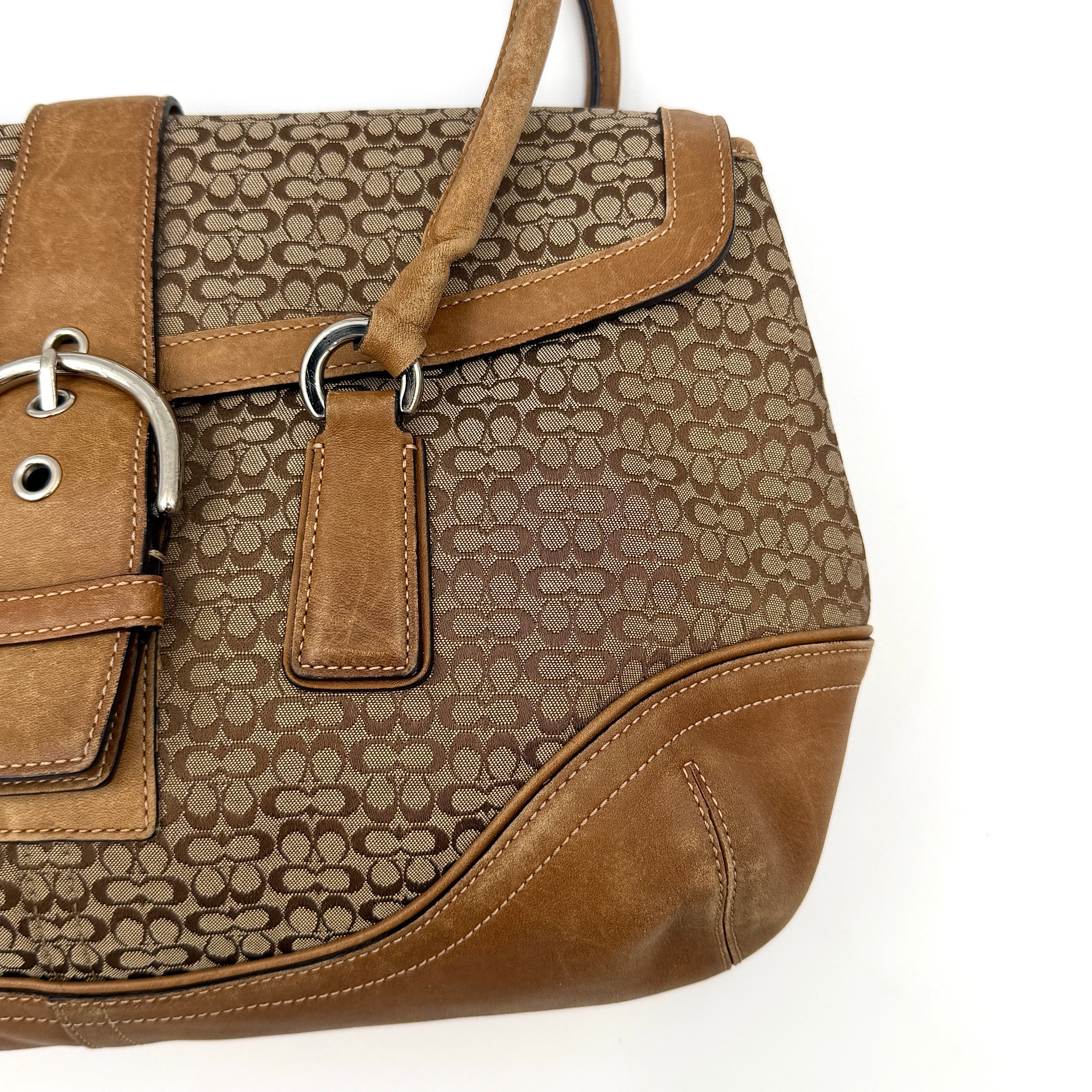 Coach Y2K Signature Soho Shoulder Bag Beige/Tan