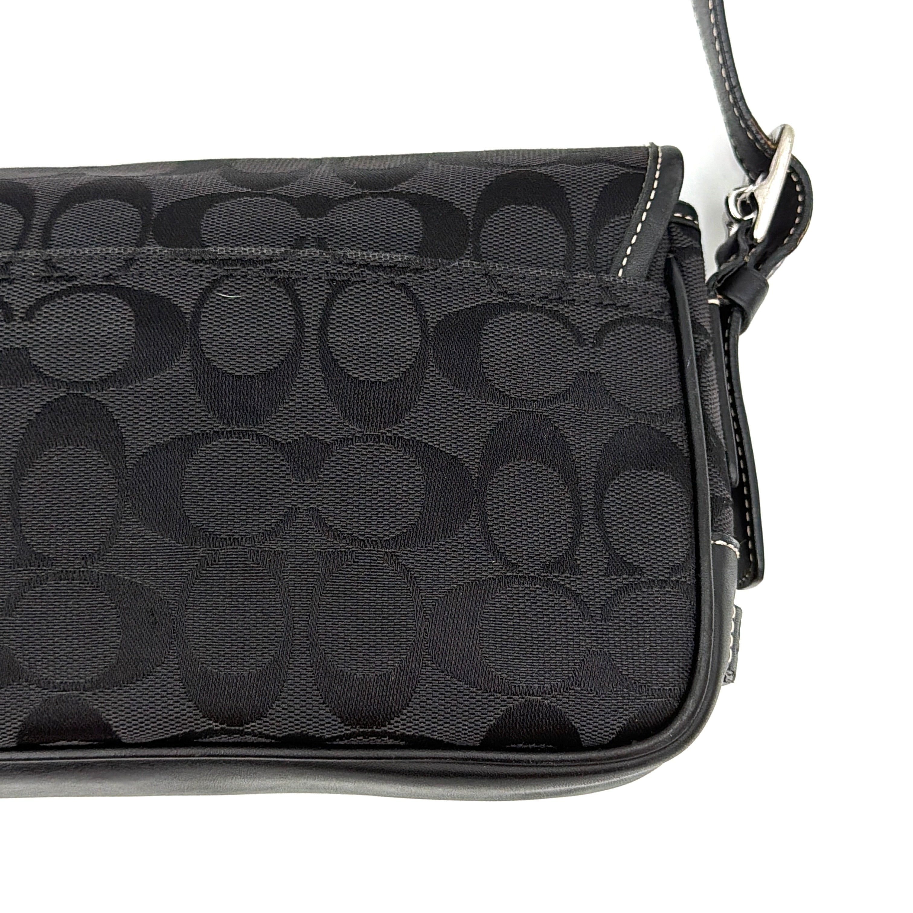 Coach Signature Hampton Baguette Shoulder Bag Black