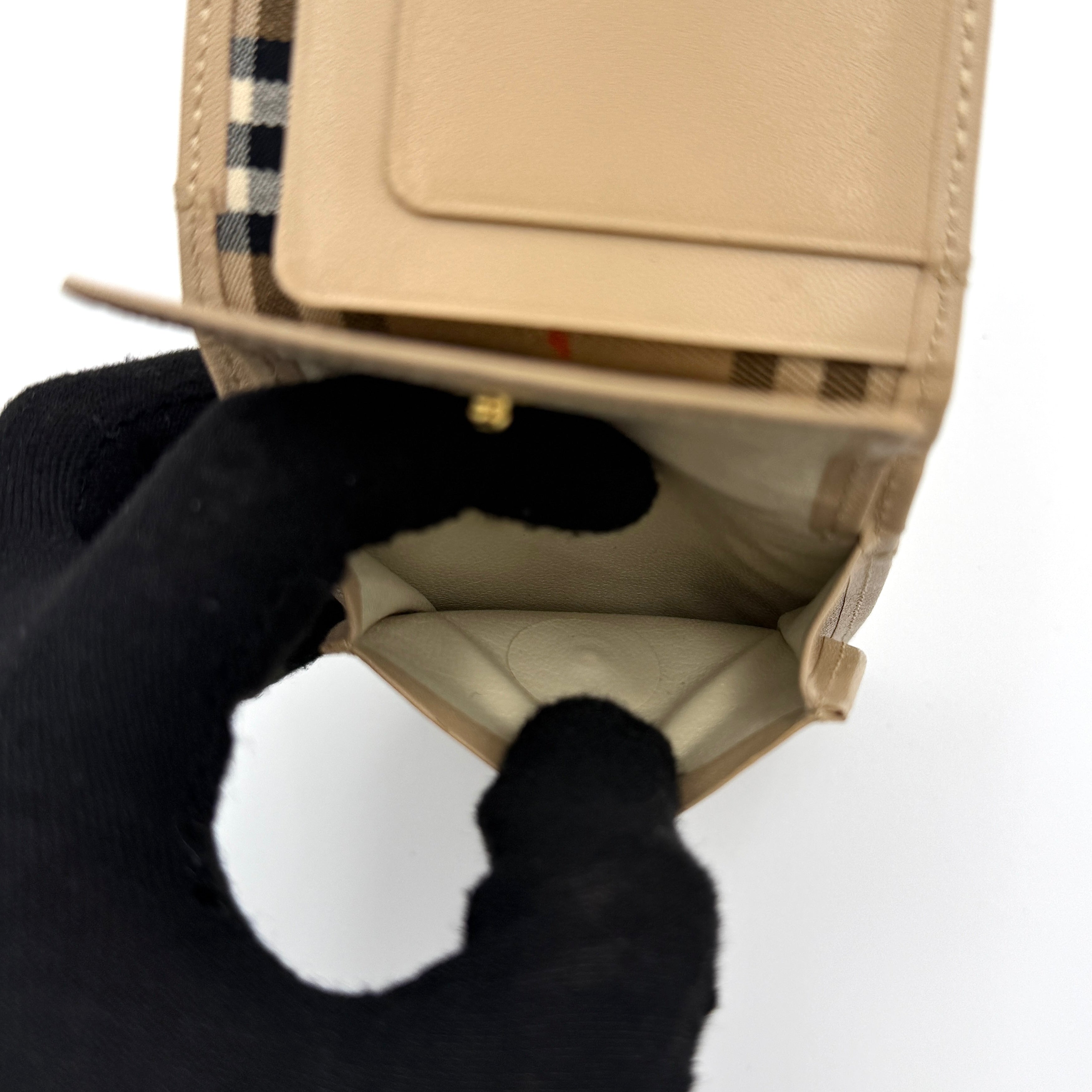 Burberry Nova Check Wallet Beige