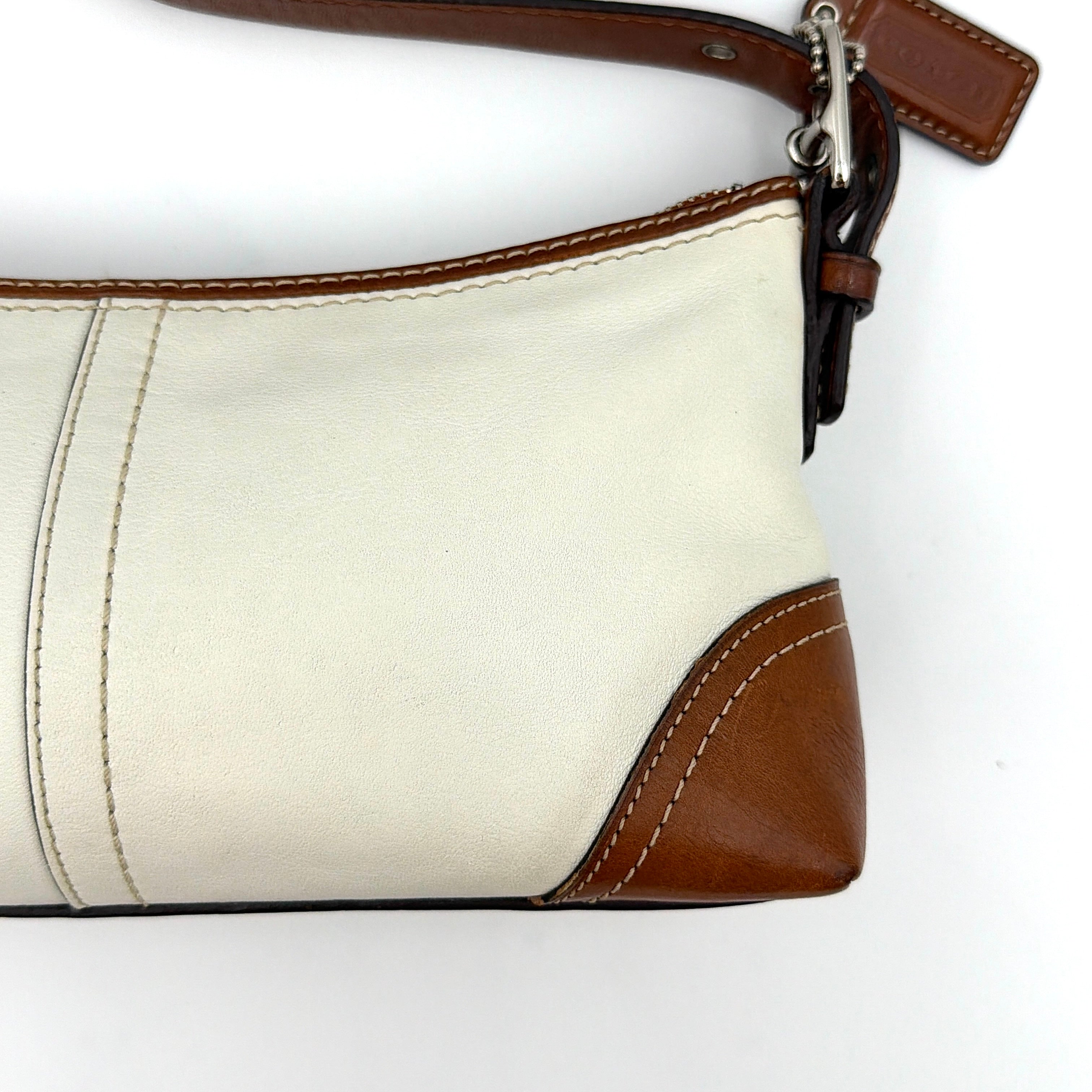 Coach Y2K Hampton Demi Baguette Shoulder Bag Cream/Tan