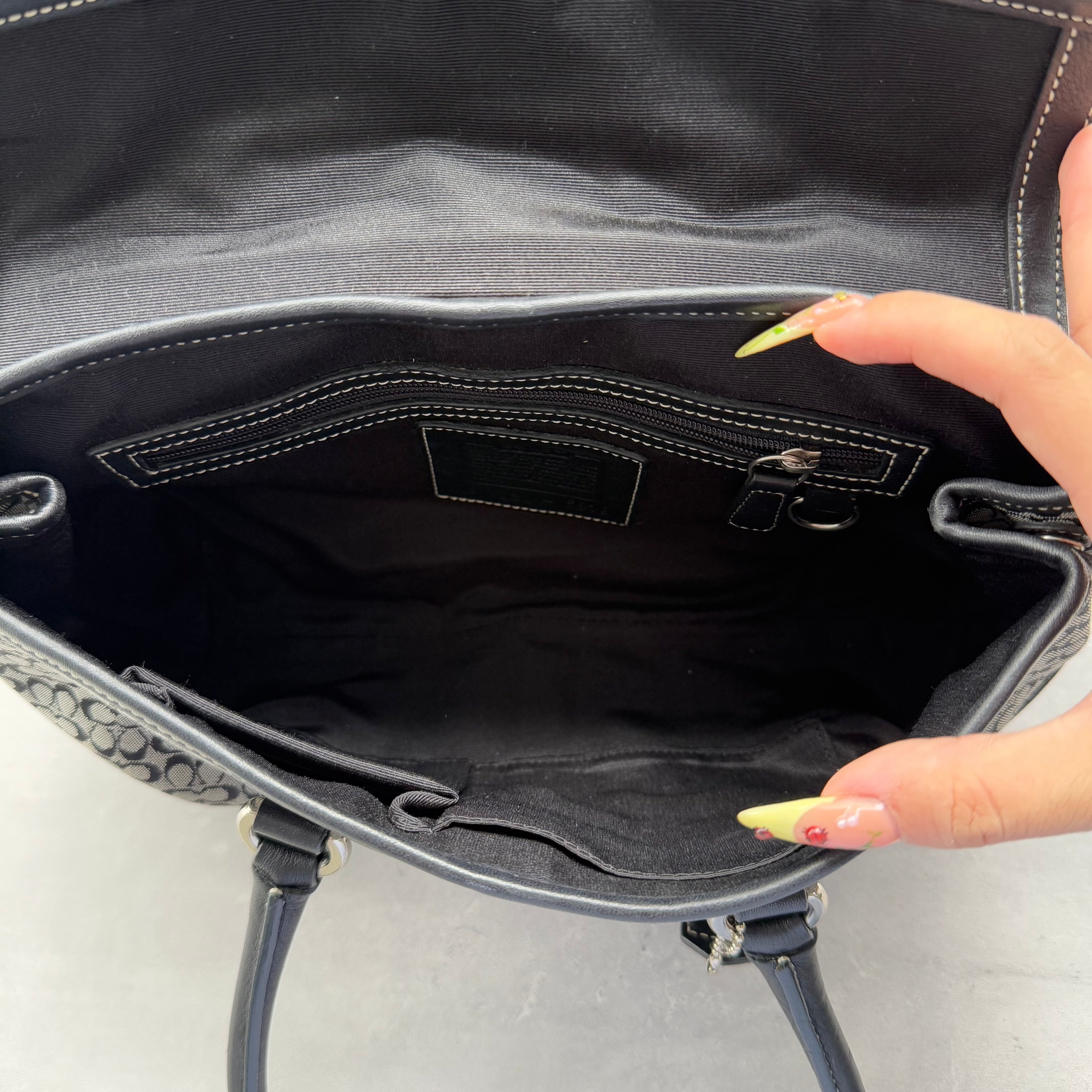 Coach Y2K Soho Shoulder Bag Grey/Black