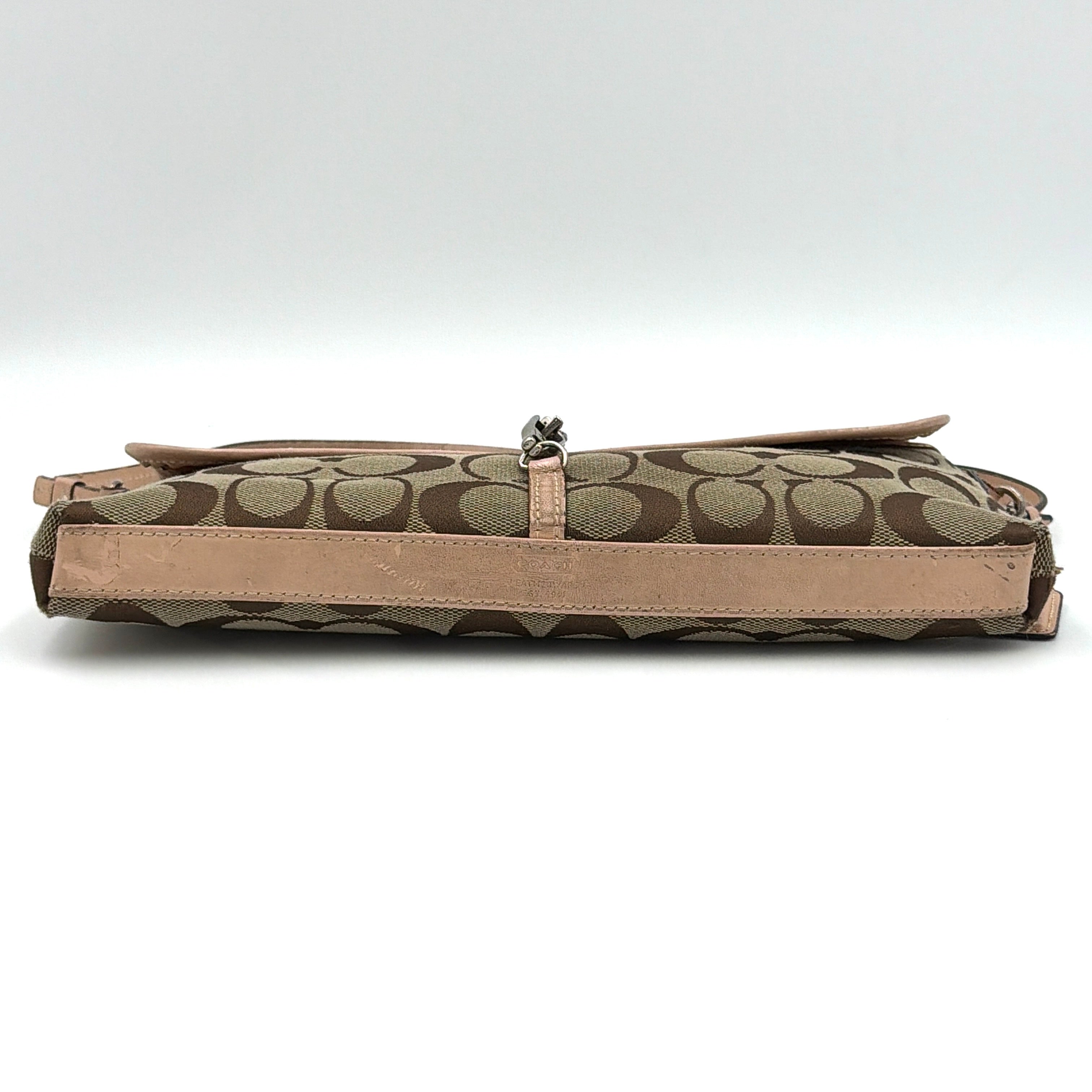 Coach Y2K Demi Clip Baguette Shoulder Bag Beige/Tan