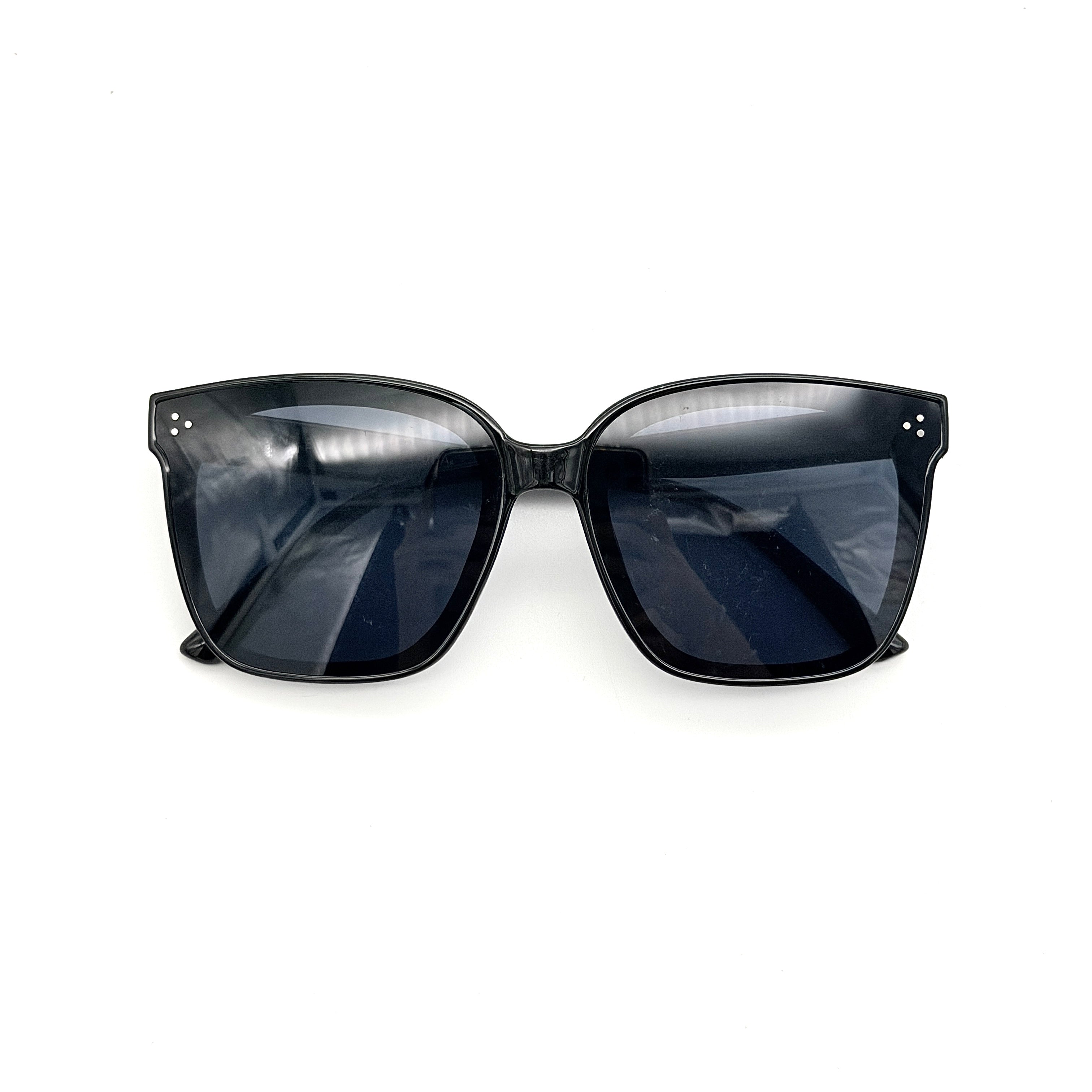 Gentle Monster Dreamer 17 01 Sunglasses Black