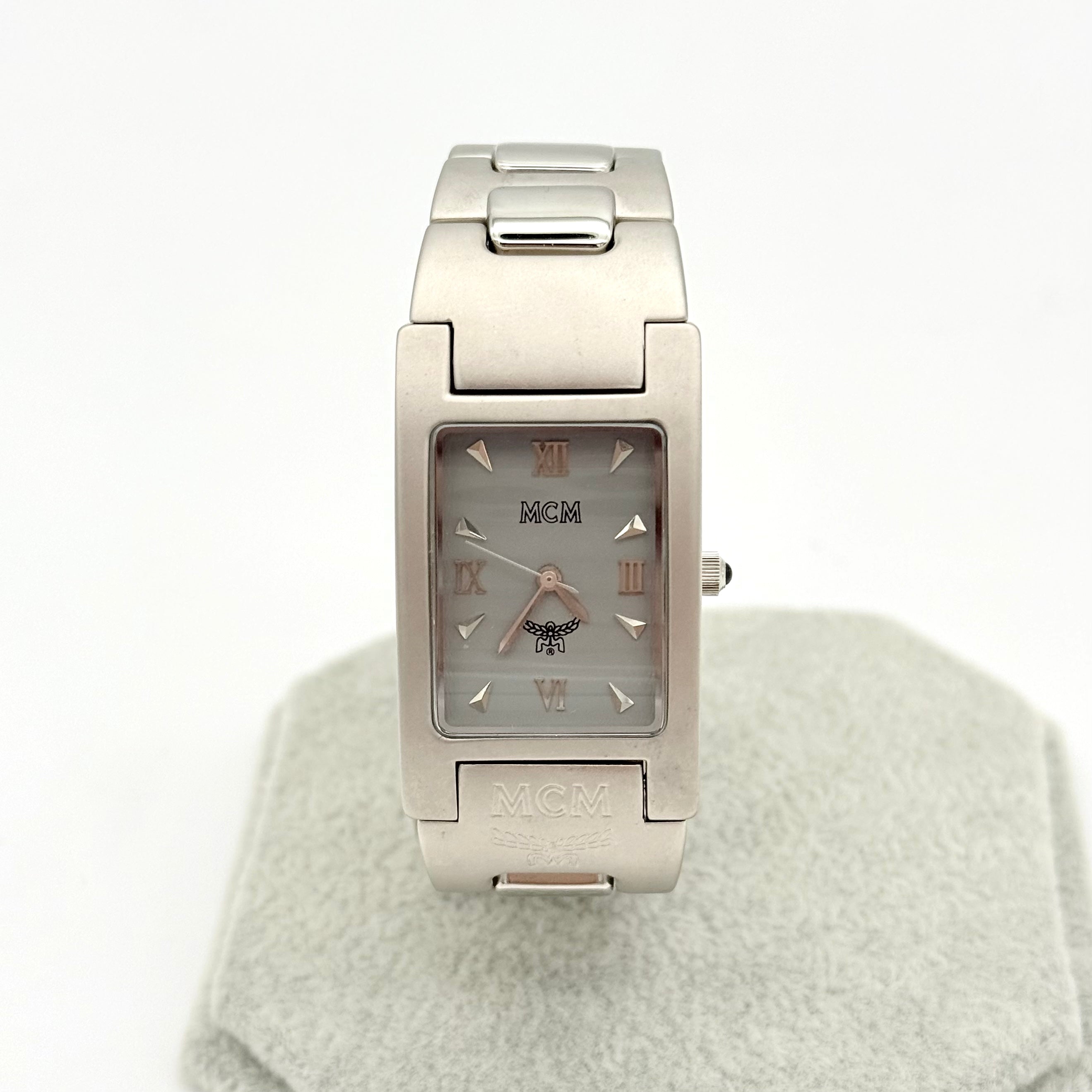MCM AM.LINE 6991 Rectangular Watch Silver
