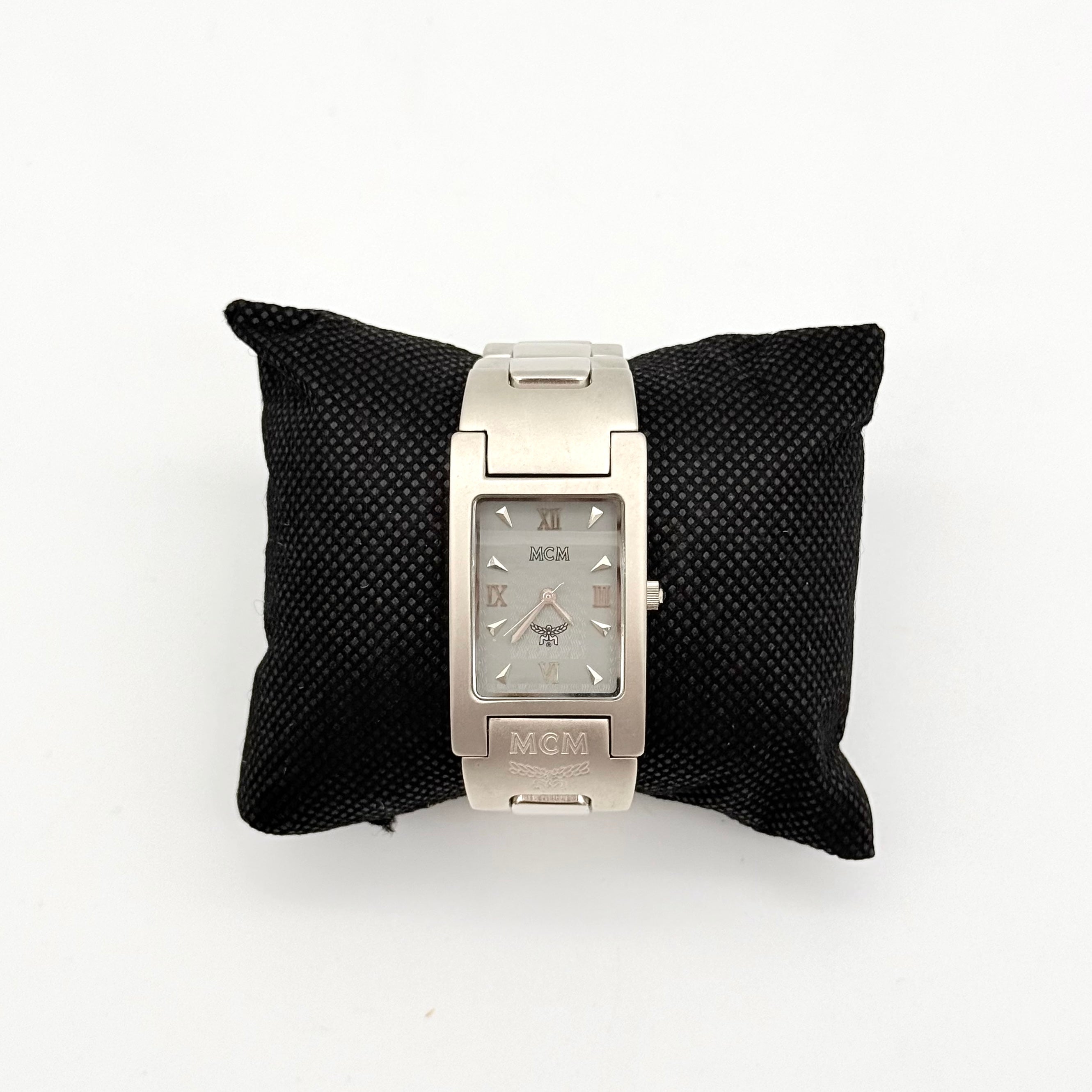 MCM AM.LINE 6991 Rectangular Watch Silver