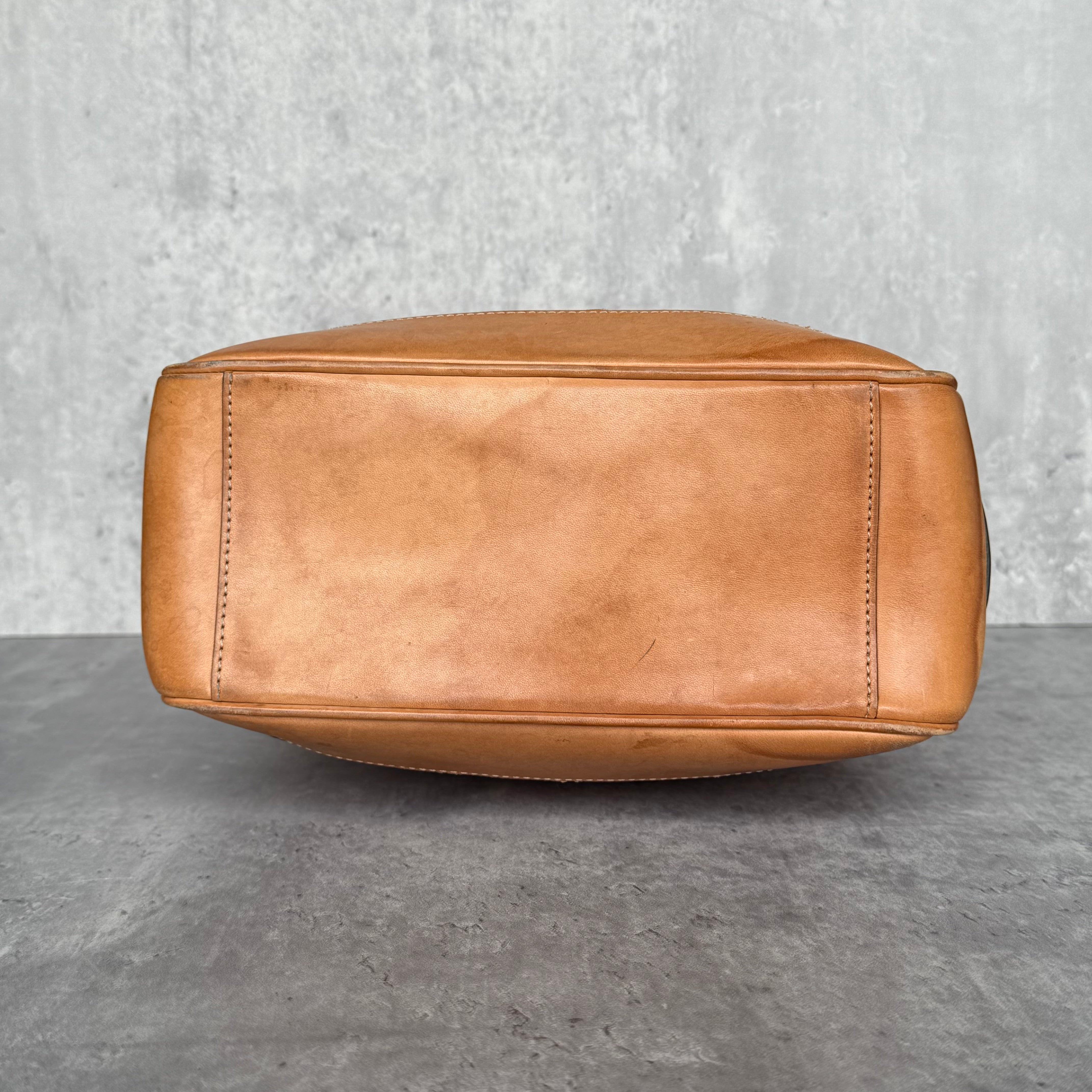 Coach Signature Hamptons Tote Bag Red/Tan