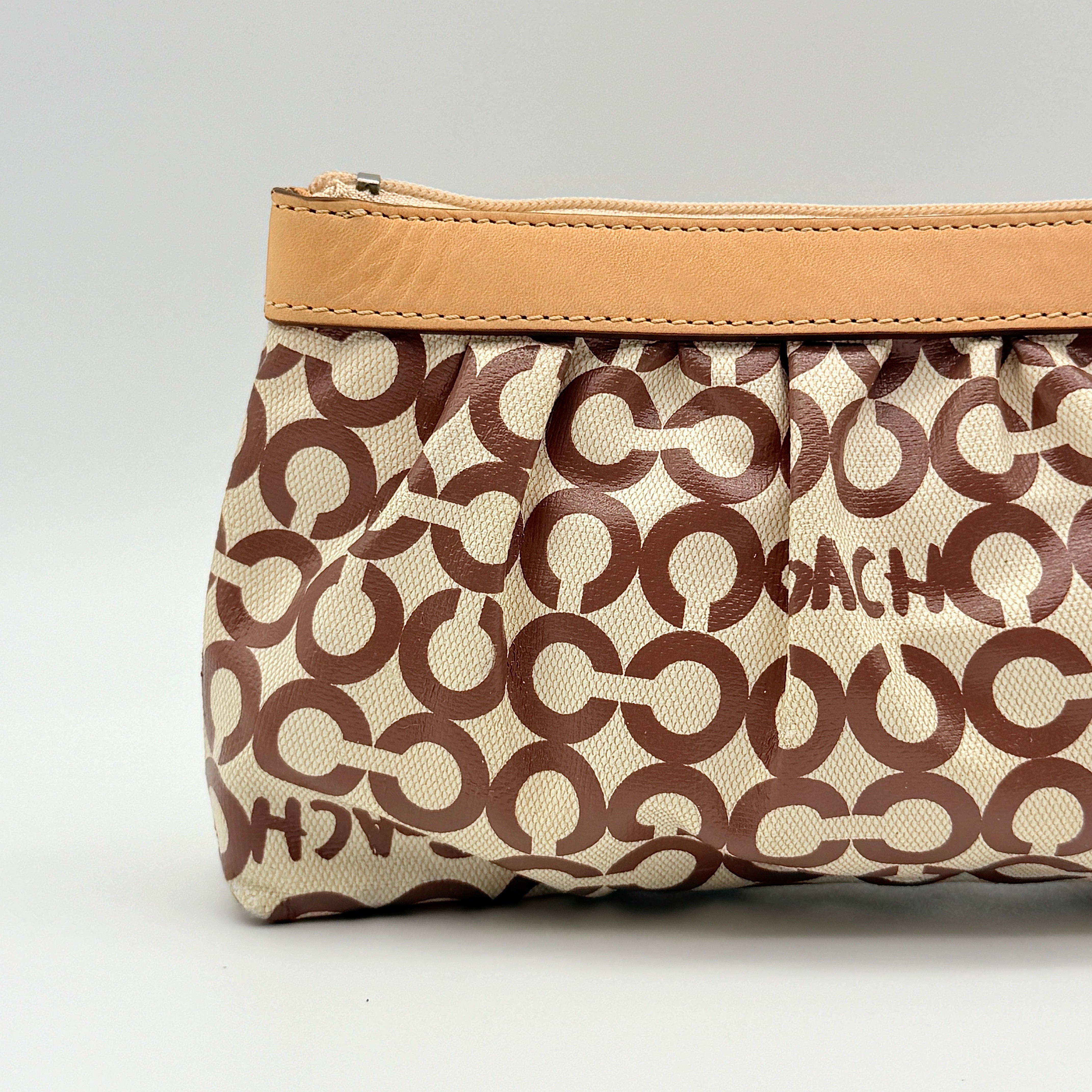 Coach Signature Op Art Wristlet Brown/Cream