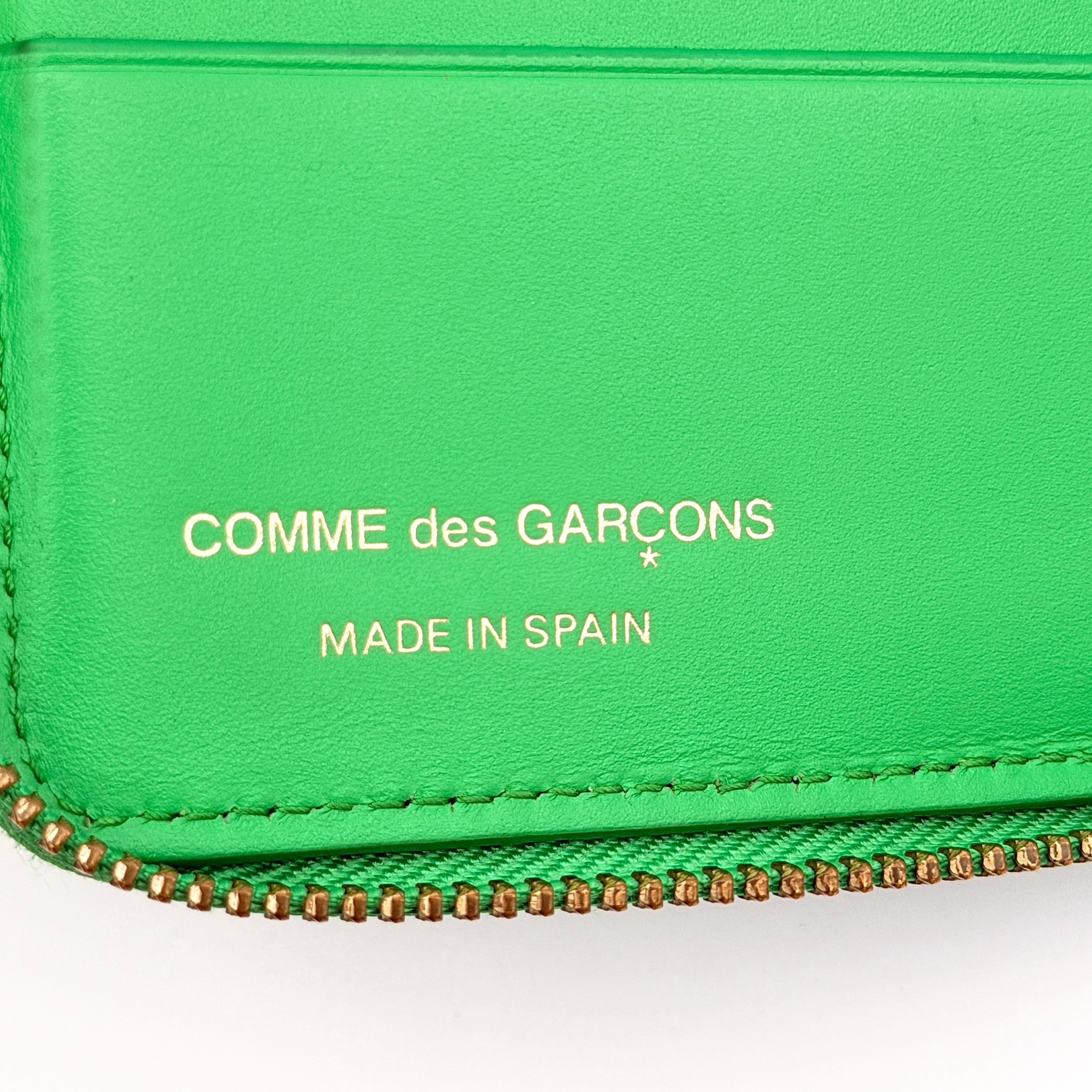 Comme des Garçons Leather Zipped Wallet Green