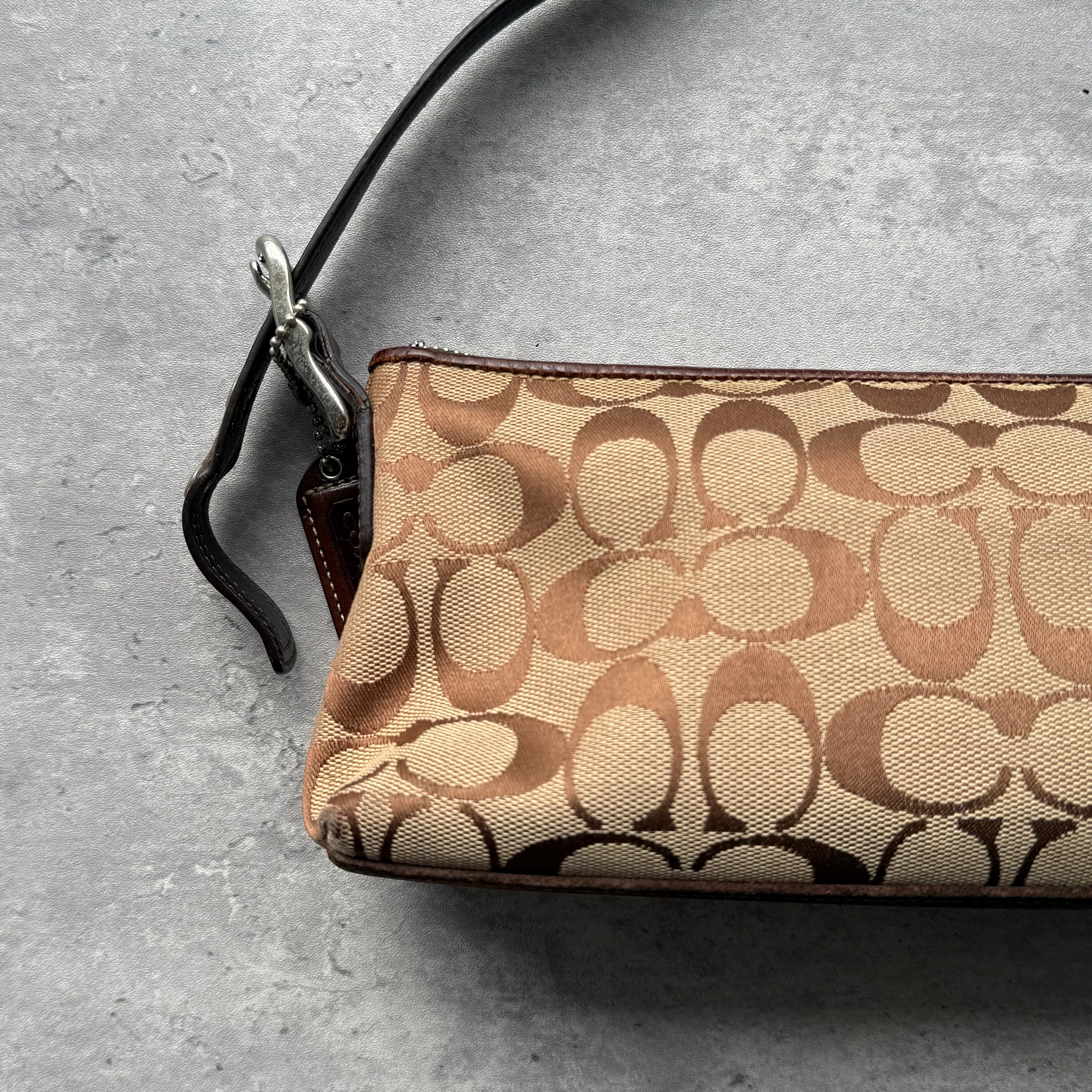 Coach Y2K Stripe Demi Baguette ShoulderBag Brown/Beige