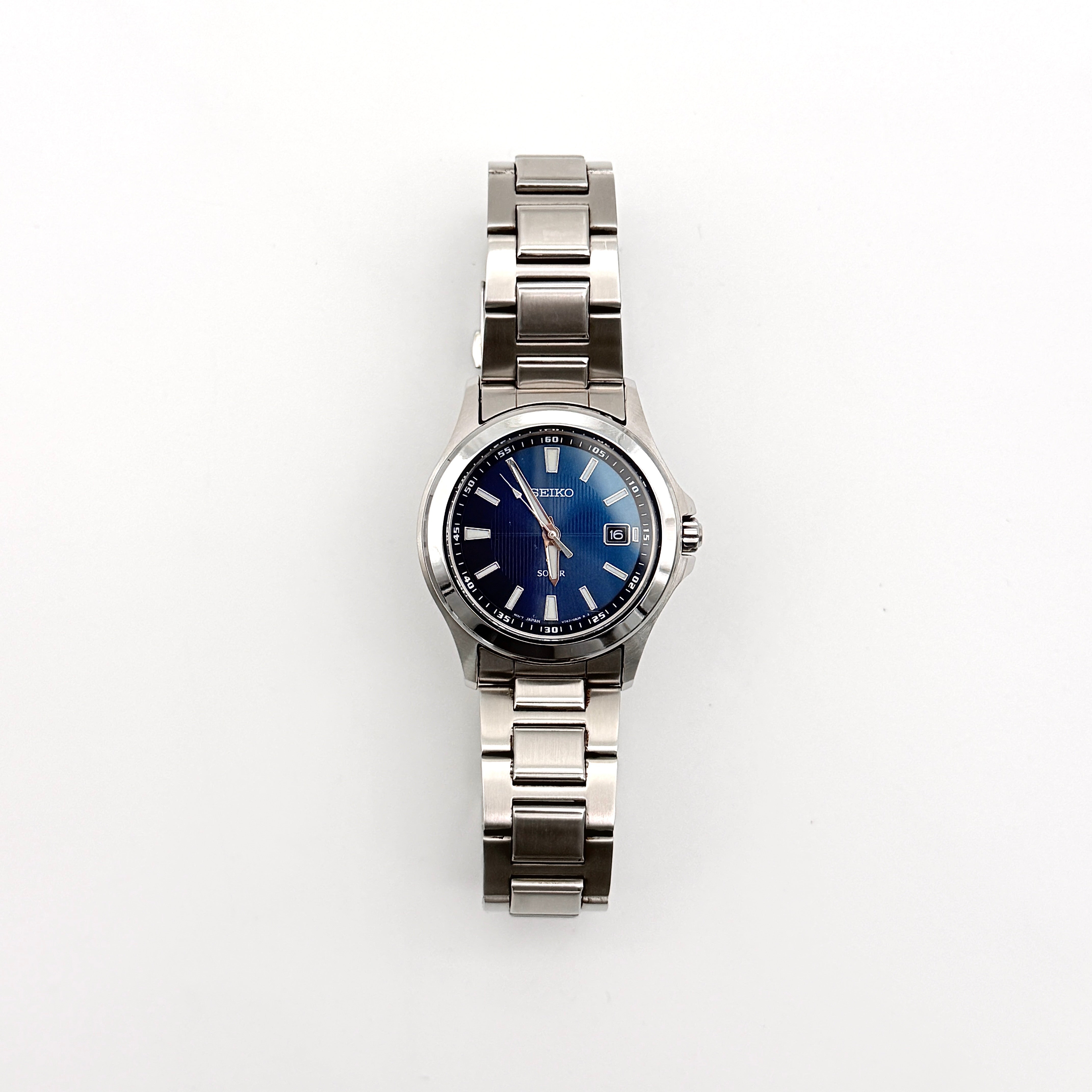 Seiko Solar V147-0AR0 Blue Dial Watch