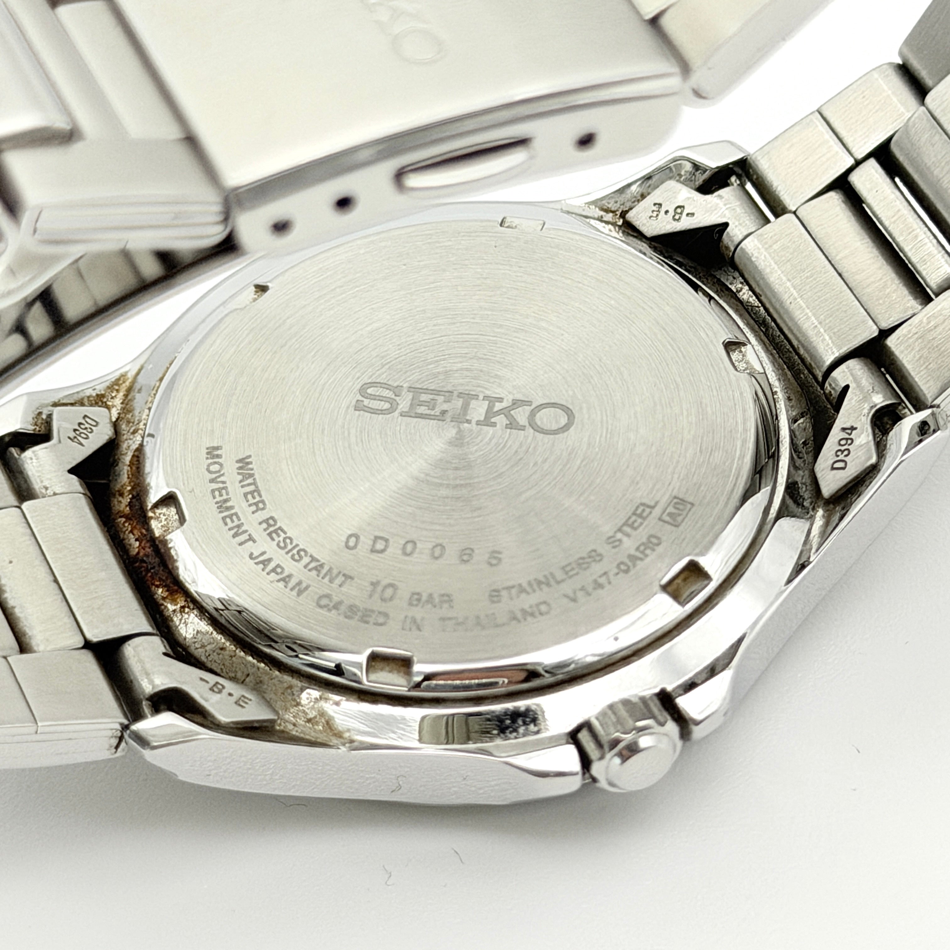 Seiko Solar V147-0AR0 Blue Dial Watch