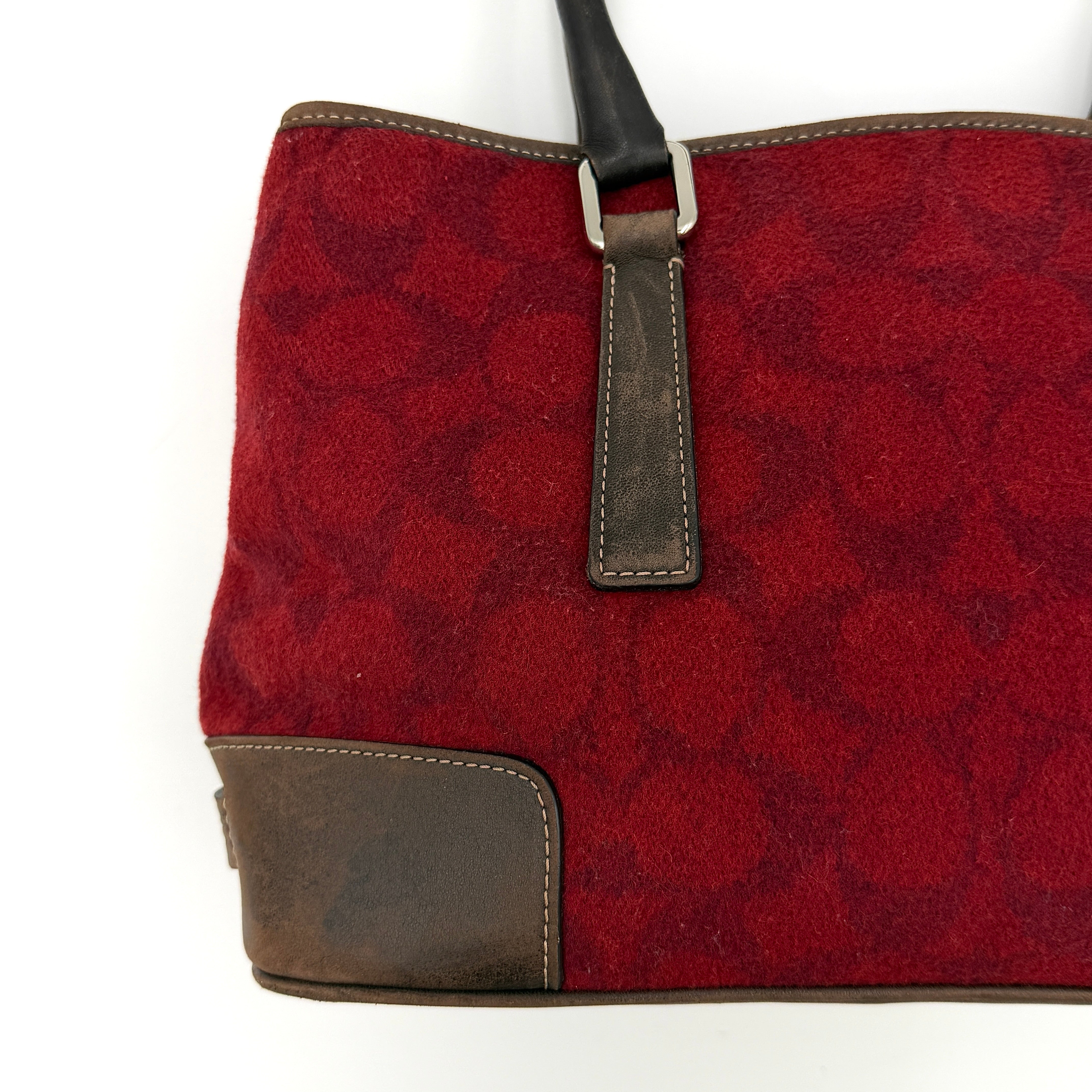 Coach Signature Canvas Wool Shoulder Bag Red/Brown