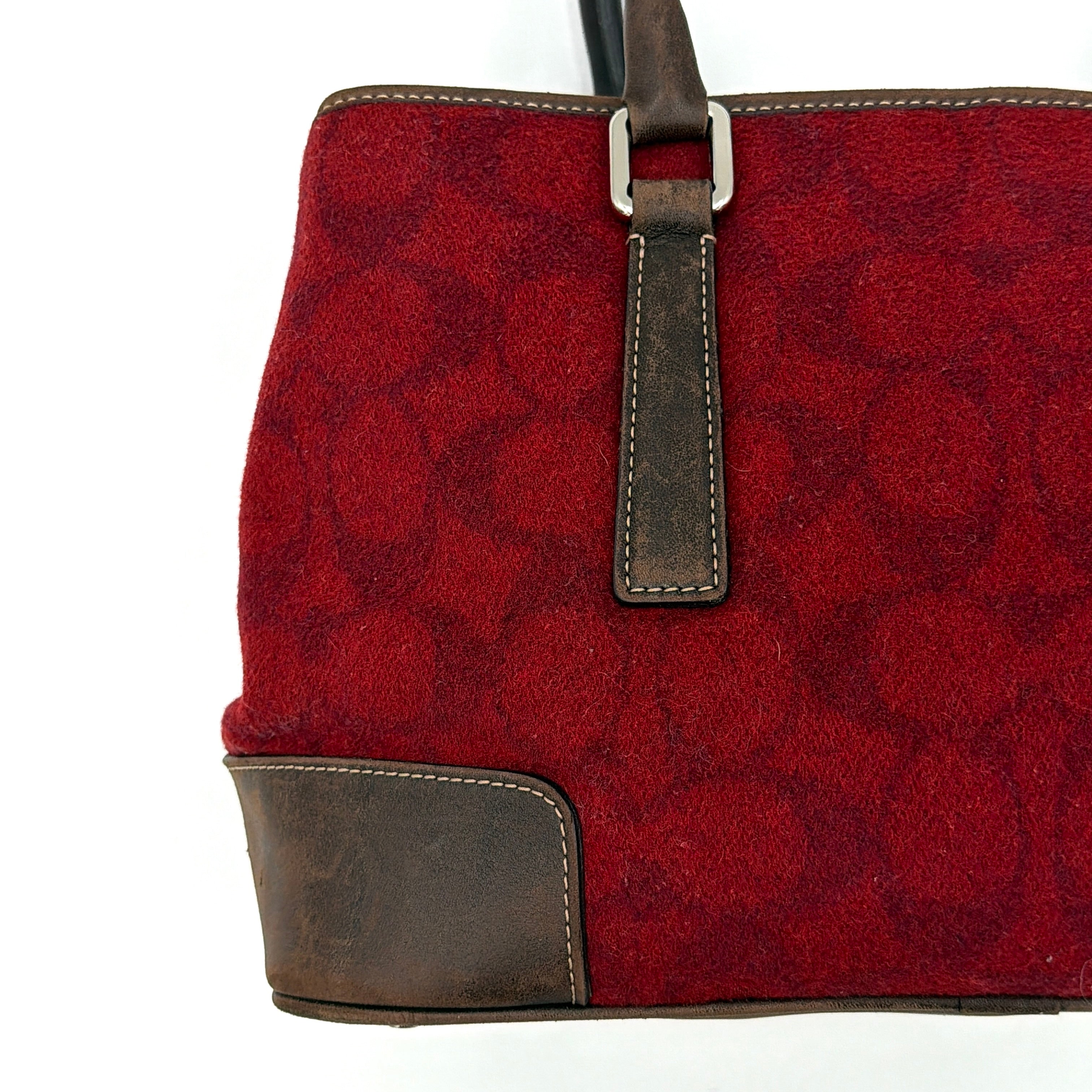 Coach Signature Canvas Wool Shoulder Bag Red/Brown