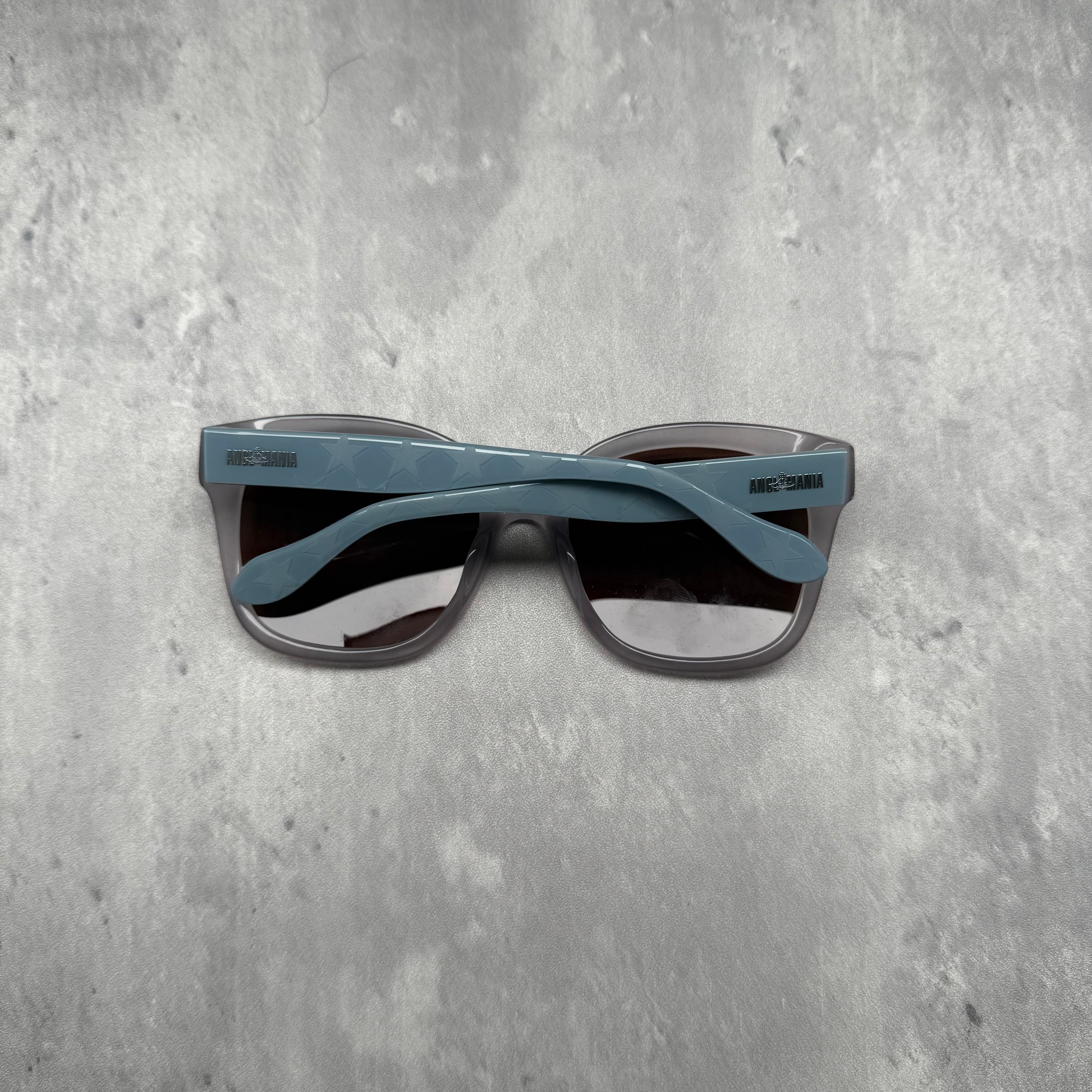 Vivienne Westwood Anglomania Stars Sunglasses Light Blue