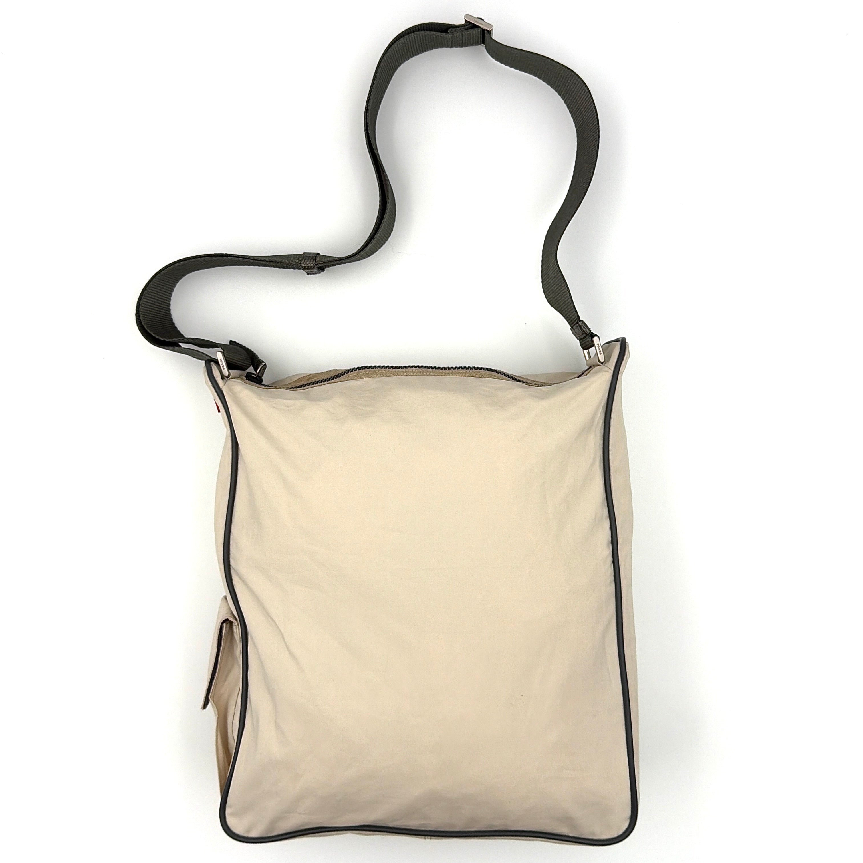 coach-signature-peyton-heritage-tote-bag-light-blue-silver-elevated-studios-preloved-luxury