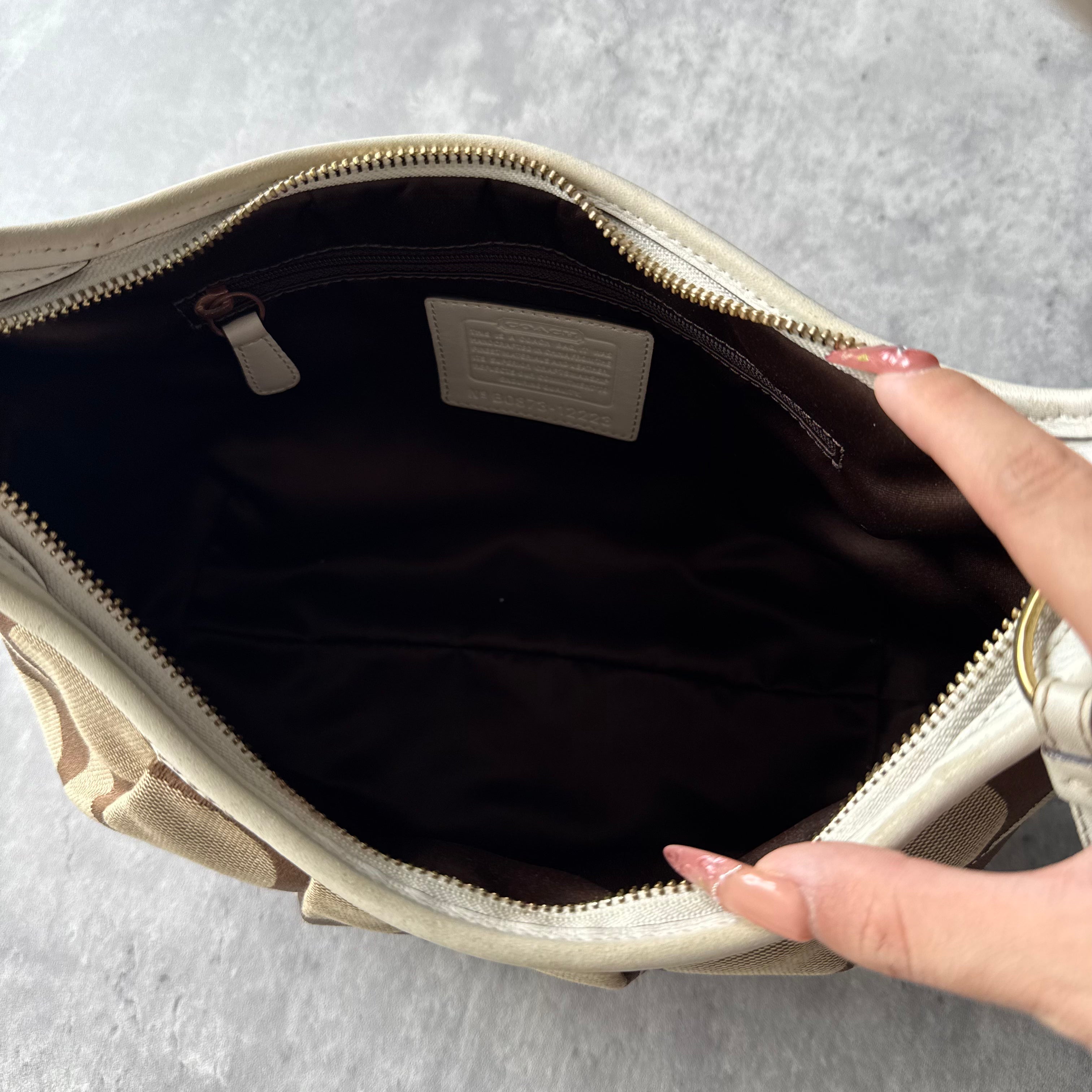 Coach Signature Ergo Shoulder Bag Beige/White