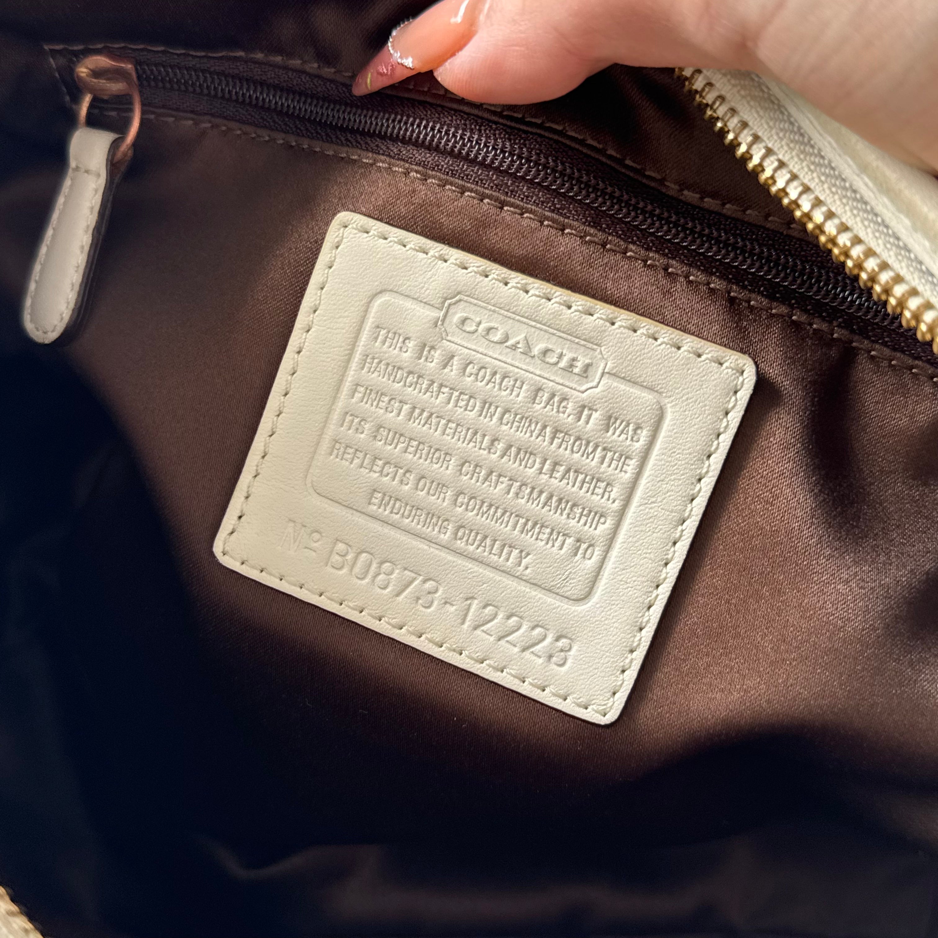 Coach Signature Ergo Shoulder Bag Beige/White