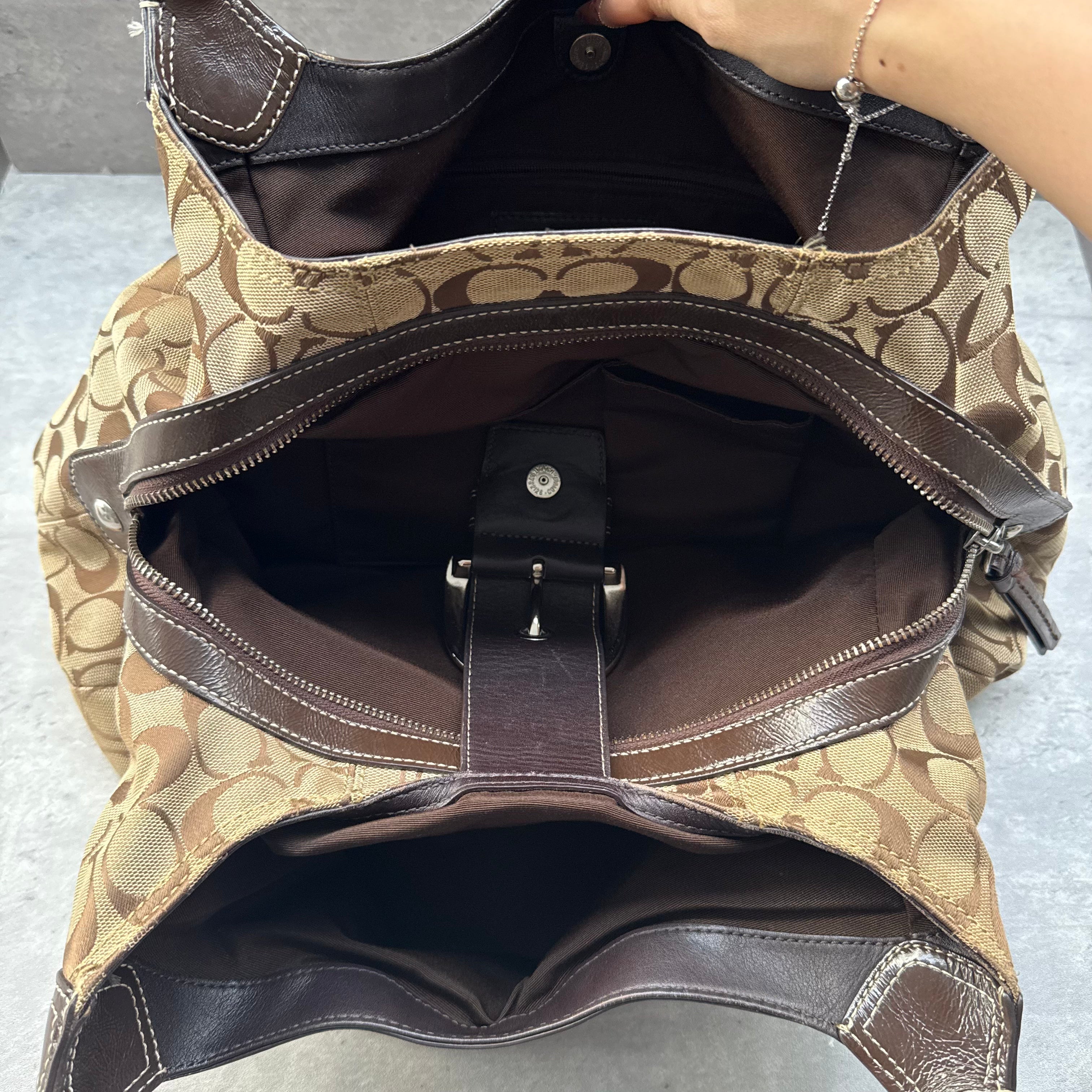 Coach Y2K Soho Hobo Buckle ShoulderBag Brown/Beige
