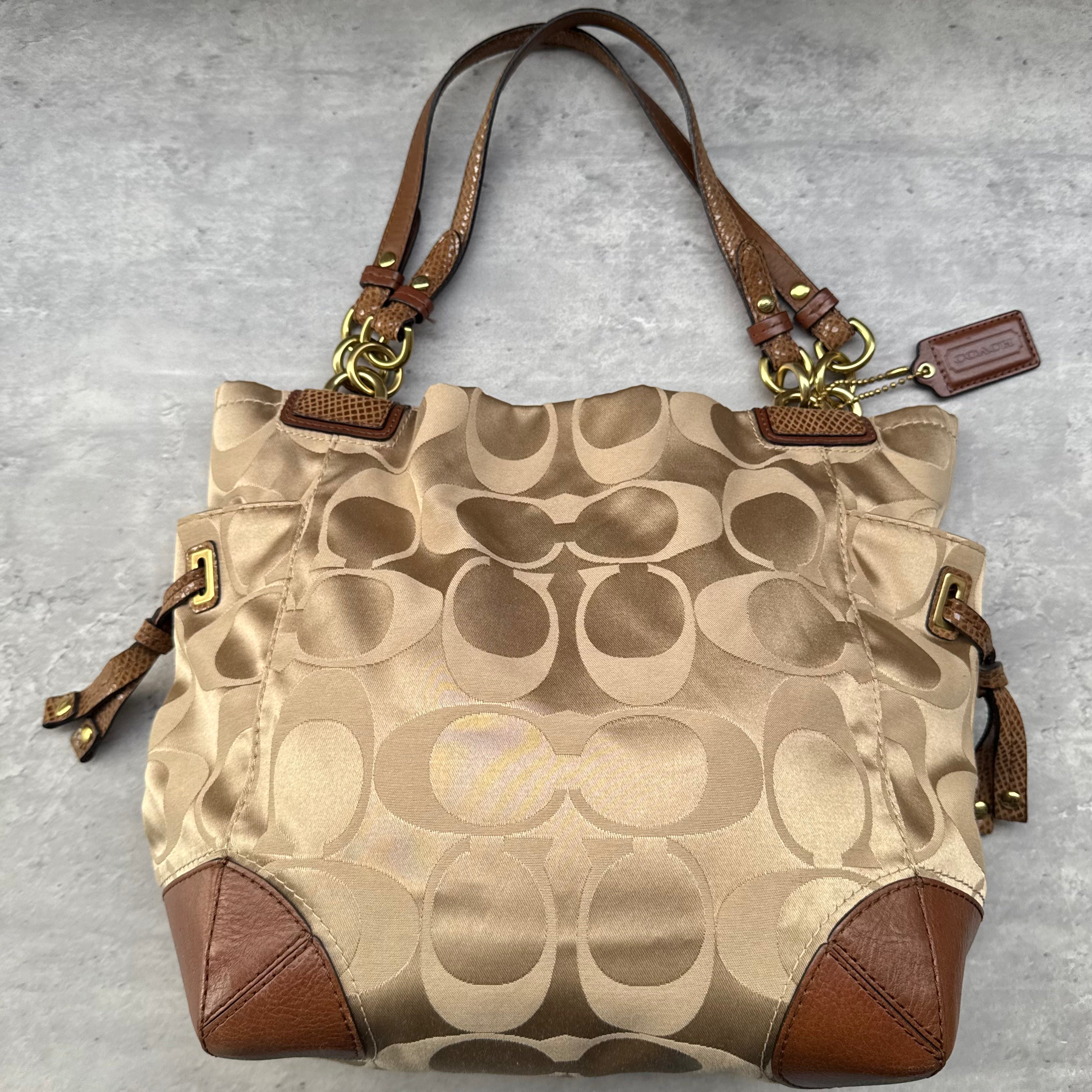 Coach Signature Peyton Hobo ShoulderBag Beige/Brown